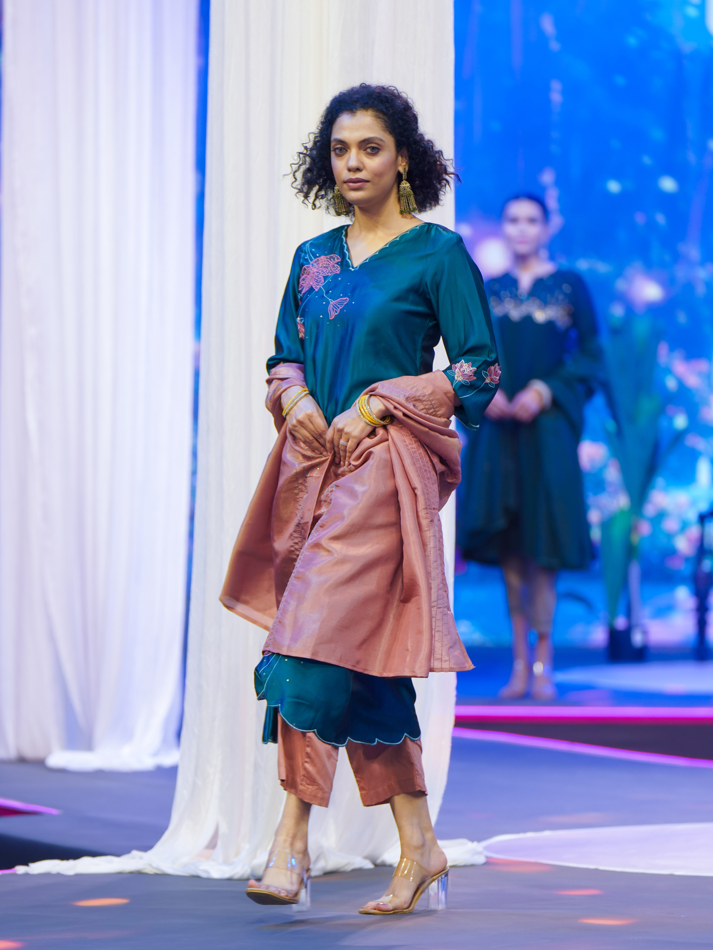 Teal Viscose Blend Kurti Set With Dupatta & Sequins Embroidery