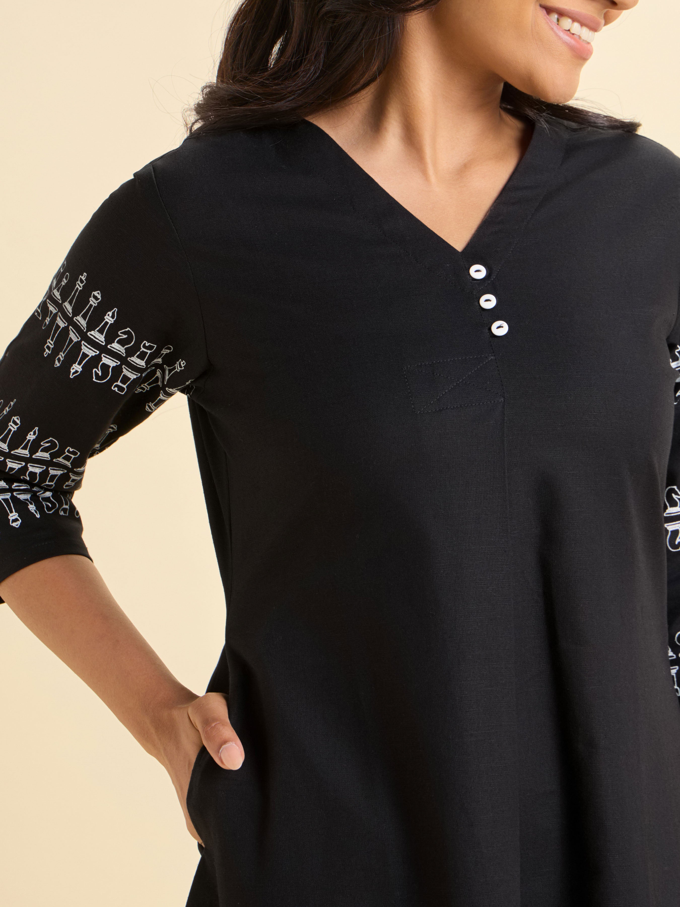 Black Cotton Flax Slub Plain Flared Kurti Set With Knife Pleat And Placement Print