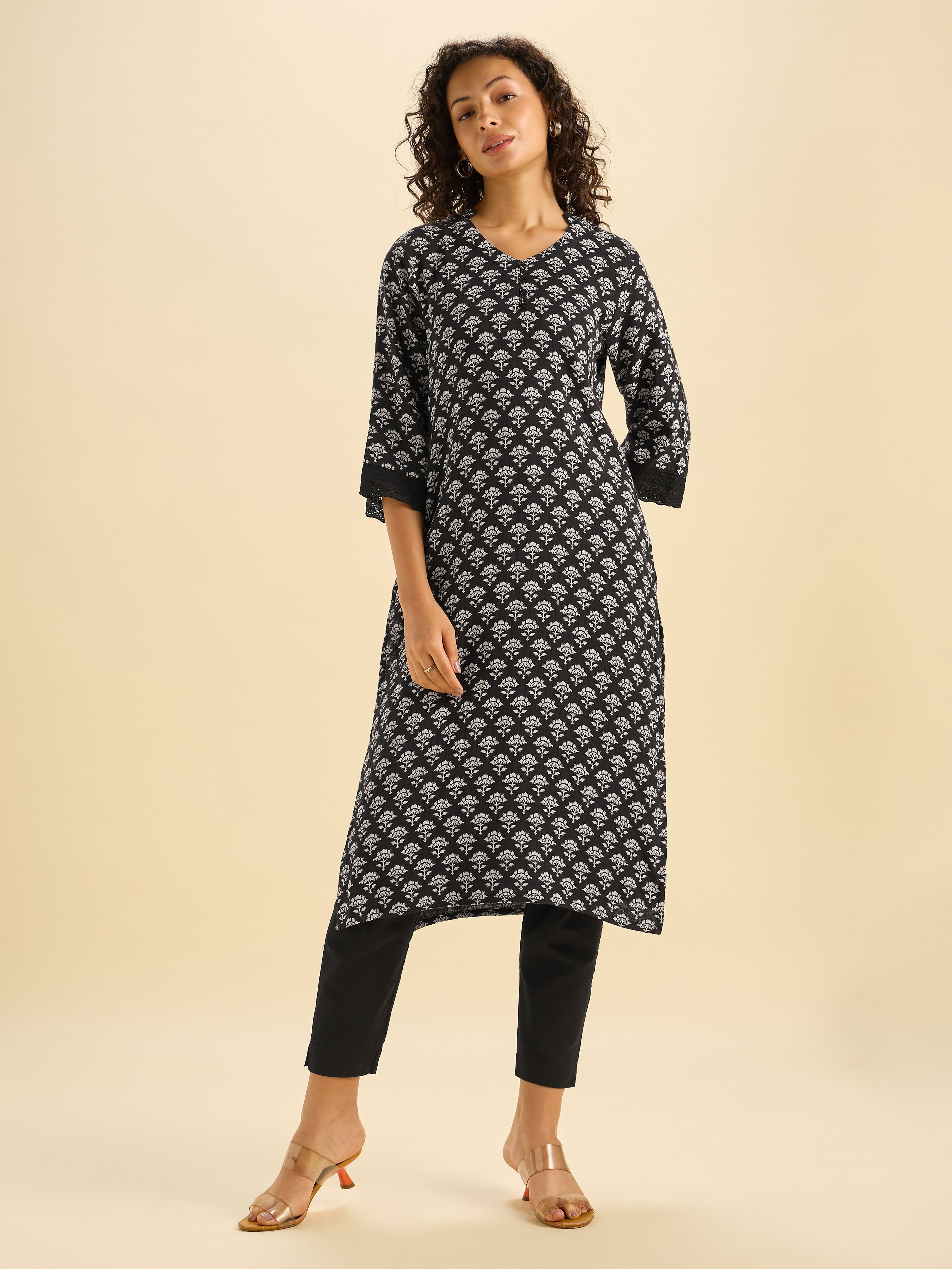 Black Grey Cotton Double Cloth Printed Slited Kurti With Lace
