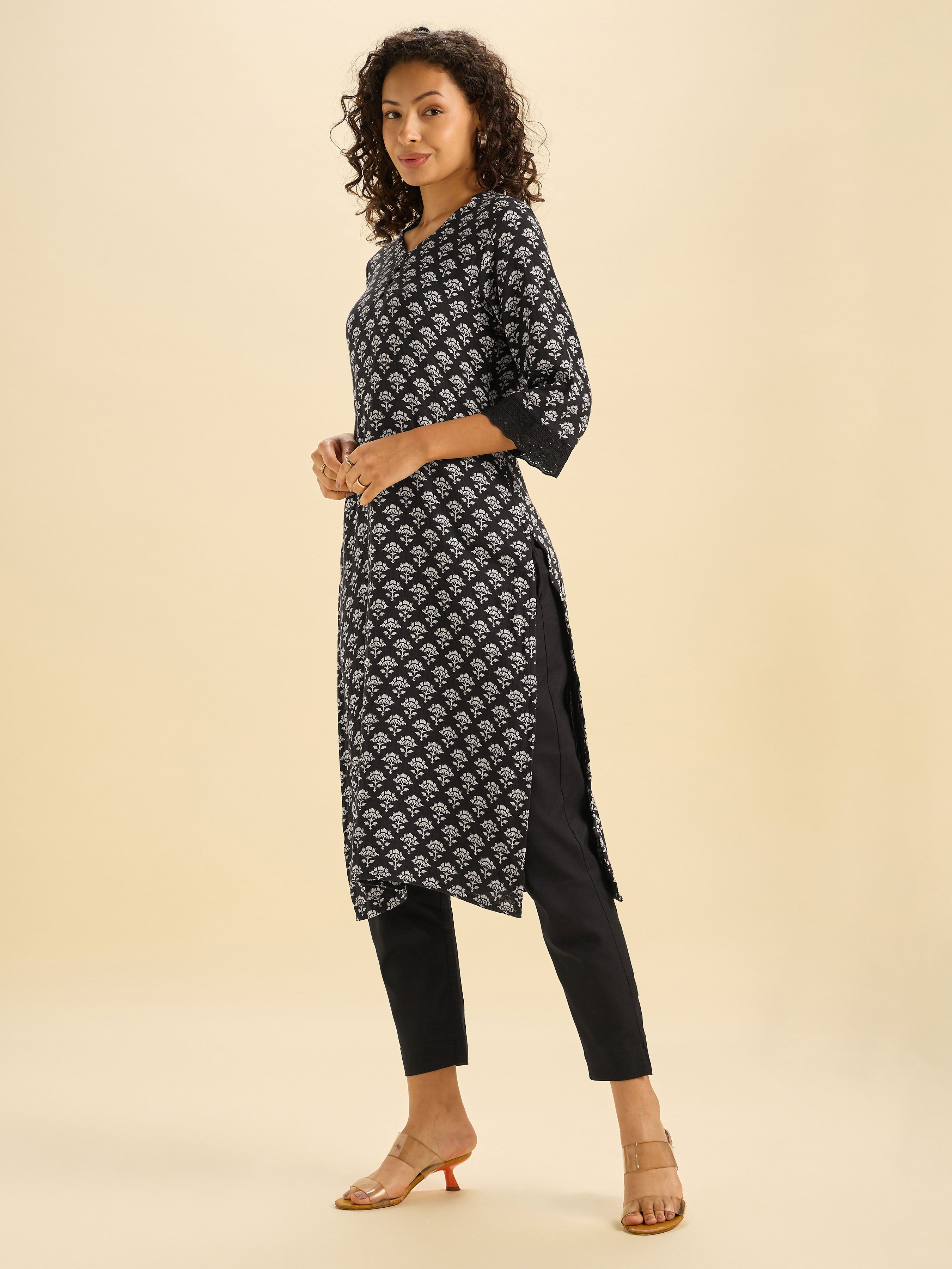 Black Grey Cotton Double Cloth Printed Slited Kurti With Lace