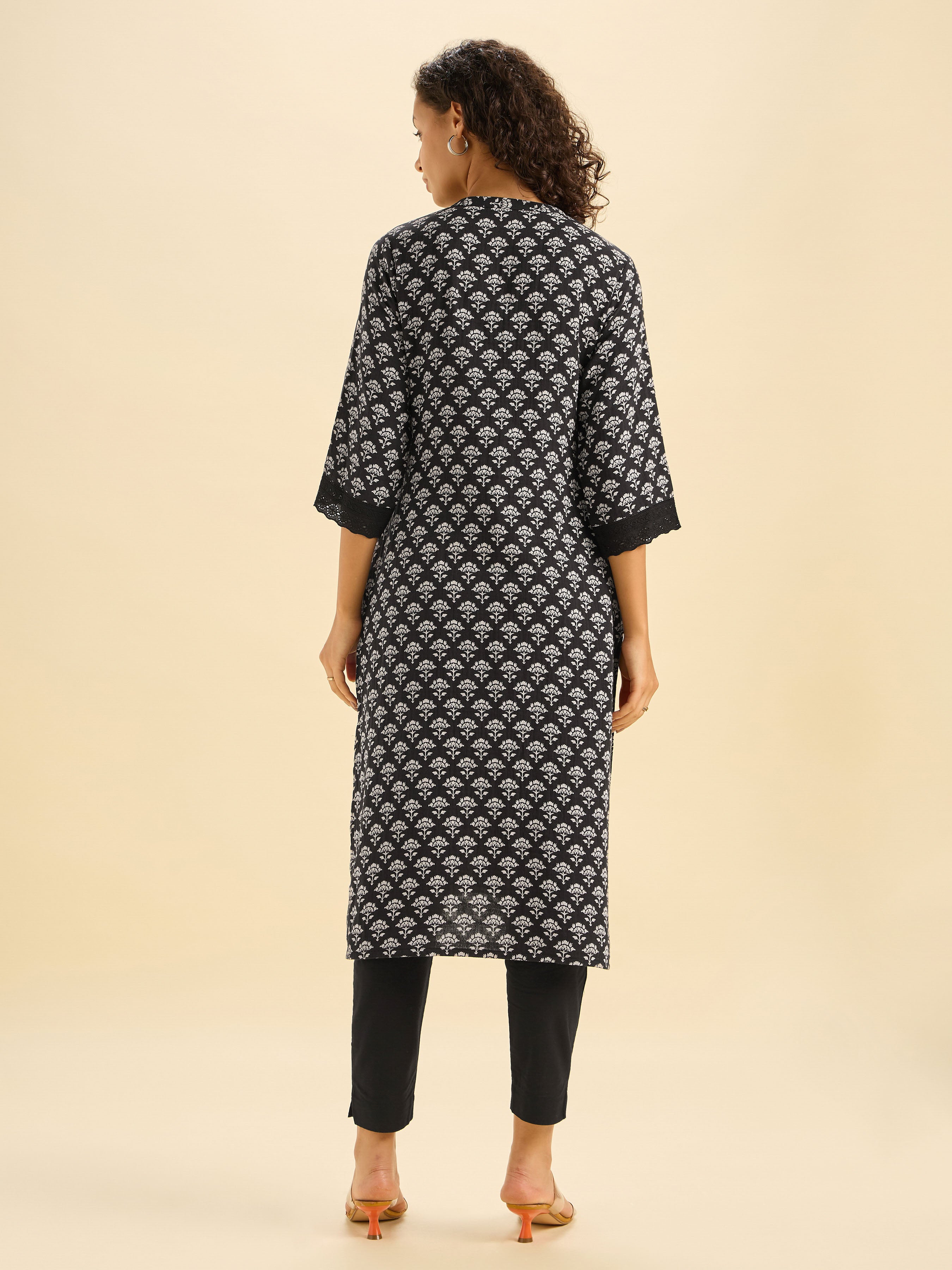 Black Grey Cotton Double Cloth Printed Slited Kurti With Lace