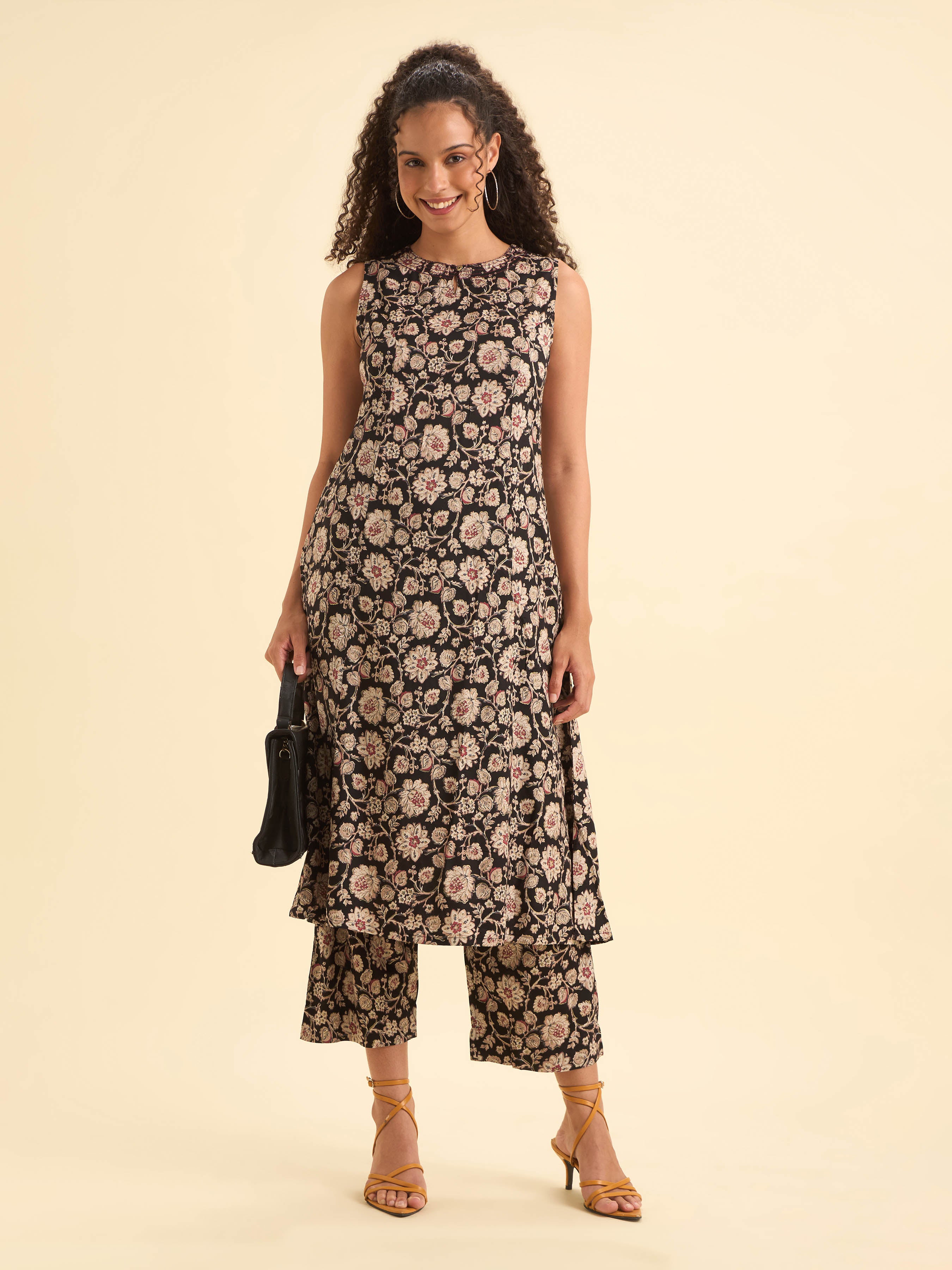 Black Multi Colour Viscose Print Flared Kurti Set With Princesscut And Sequins Work