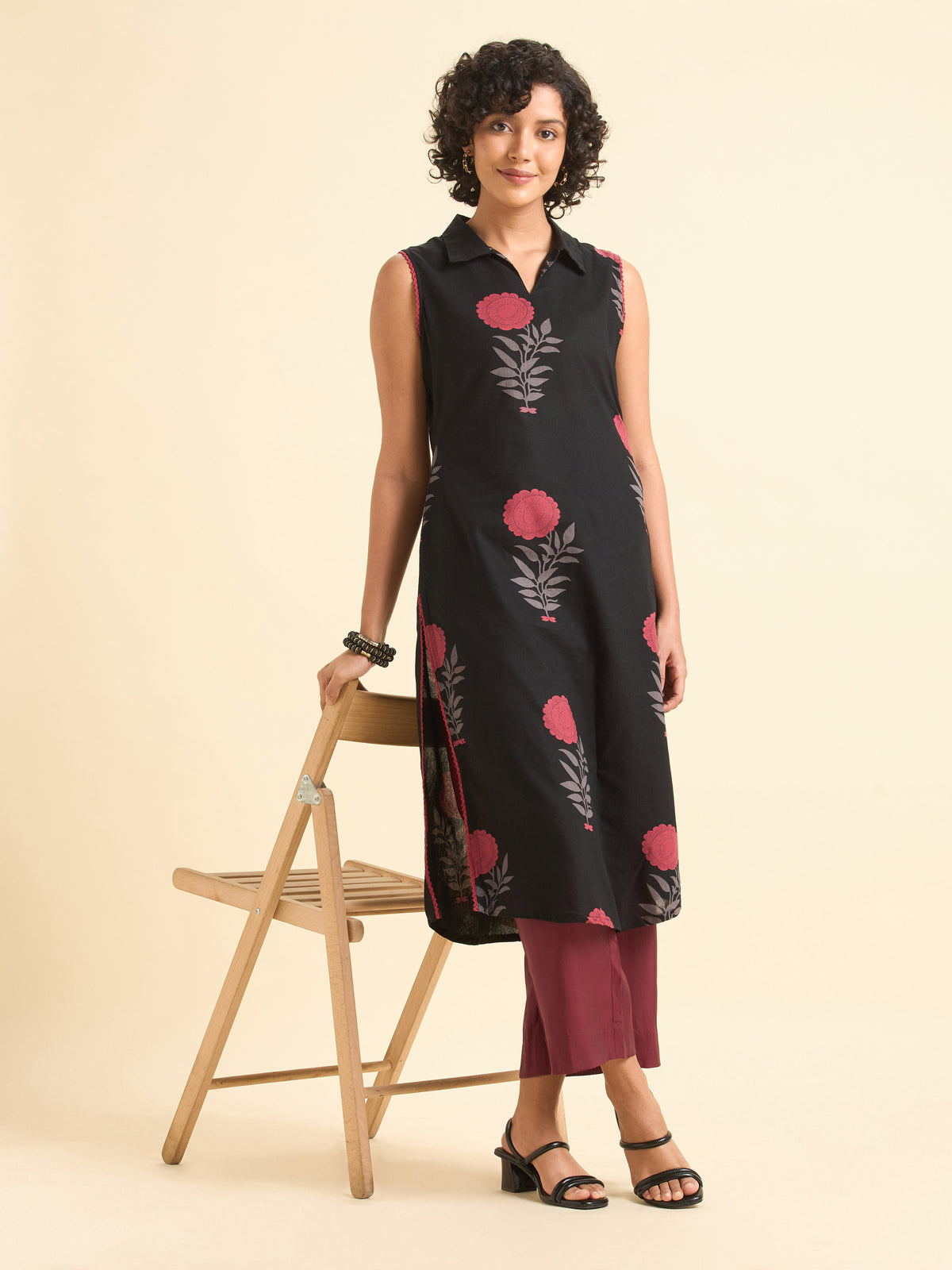Black Multi Cotton Flax Slitted Kurti With Lace Detailing
