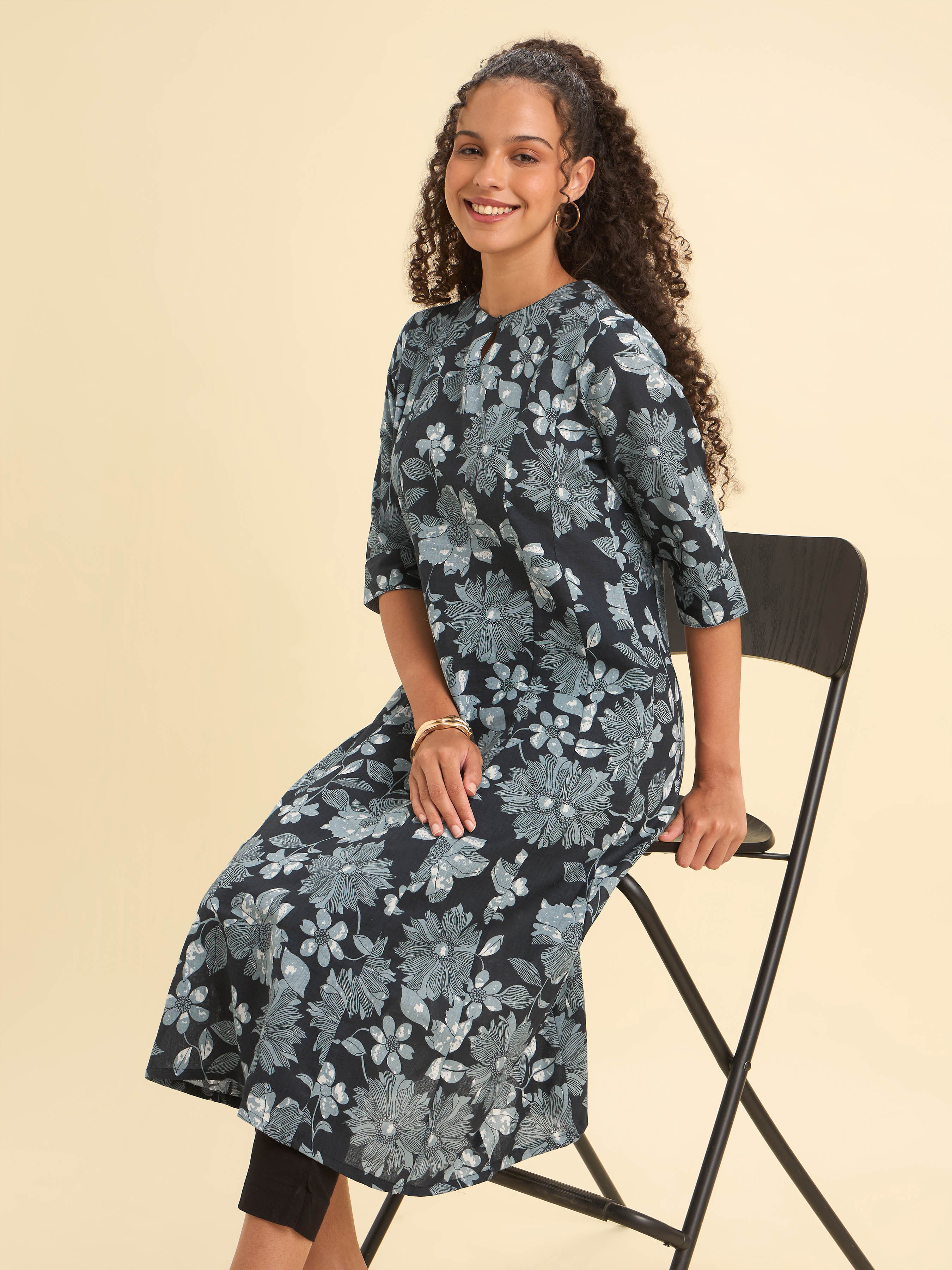 Black White Colour Cotton Flax Flared Kurti