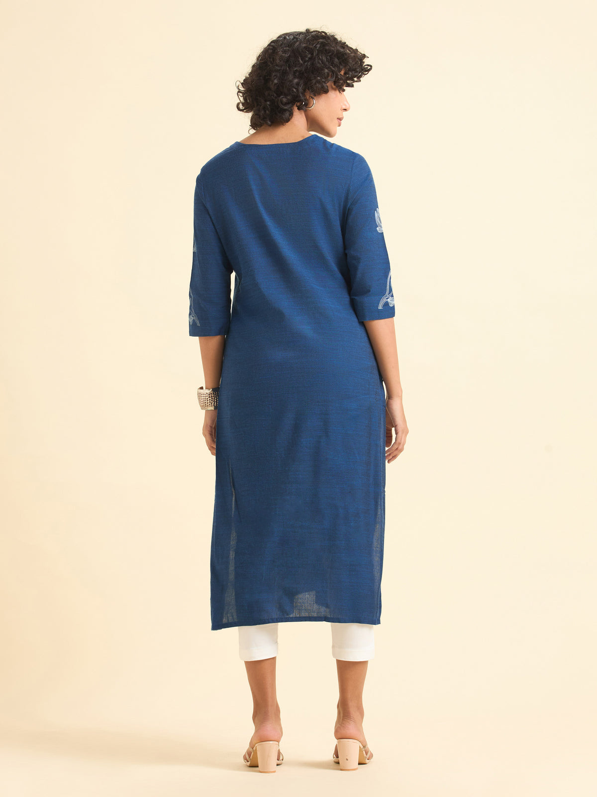 Blue Plain Slitted Kurti With Placement Print