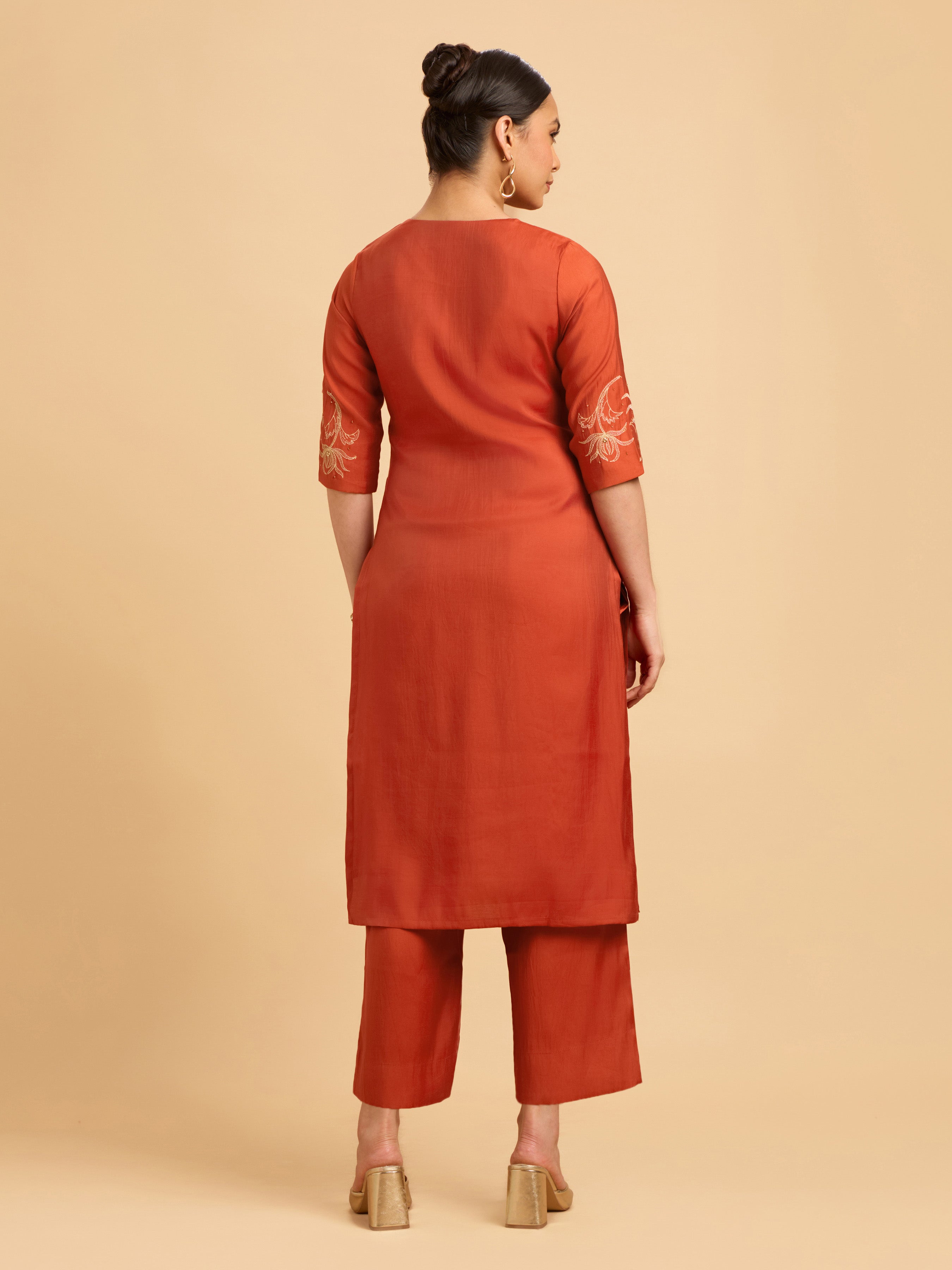 Brick Red Poly Viscose Plain Slited Kurti Set With Embroidery And Sequins Work