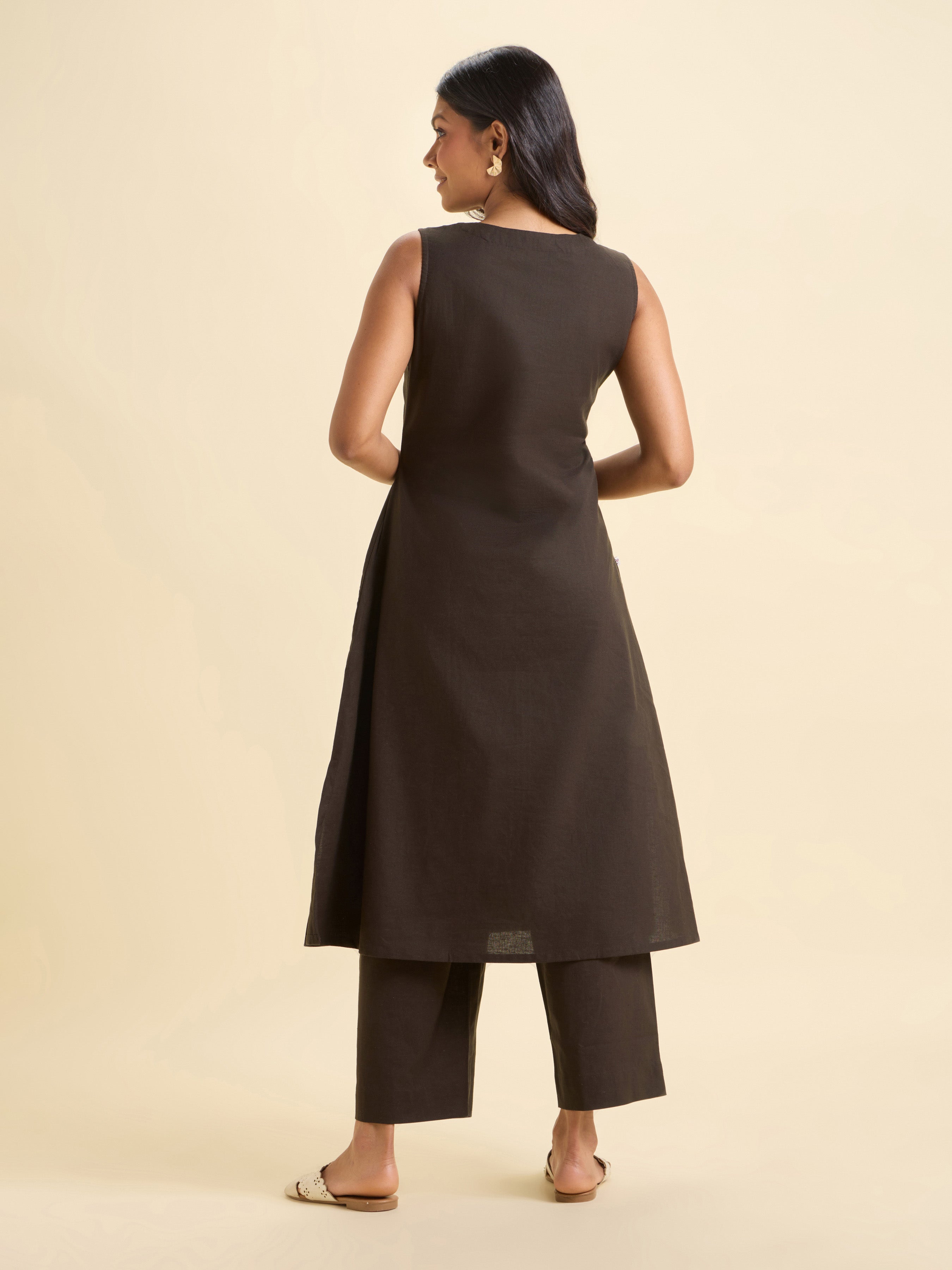 Brown Cotton Flax Plain Kurti Set With Embroidery