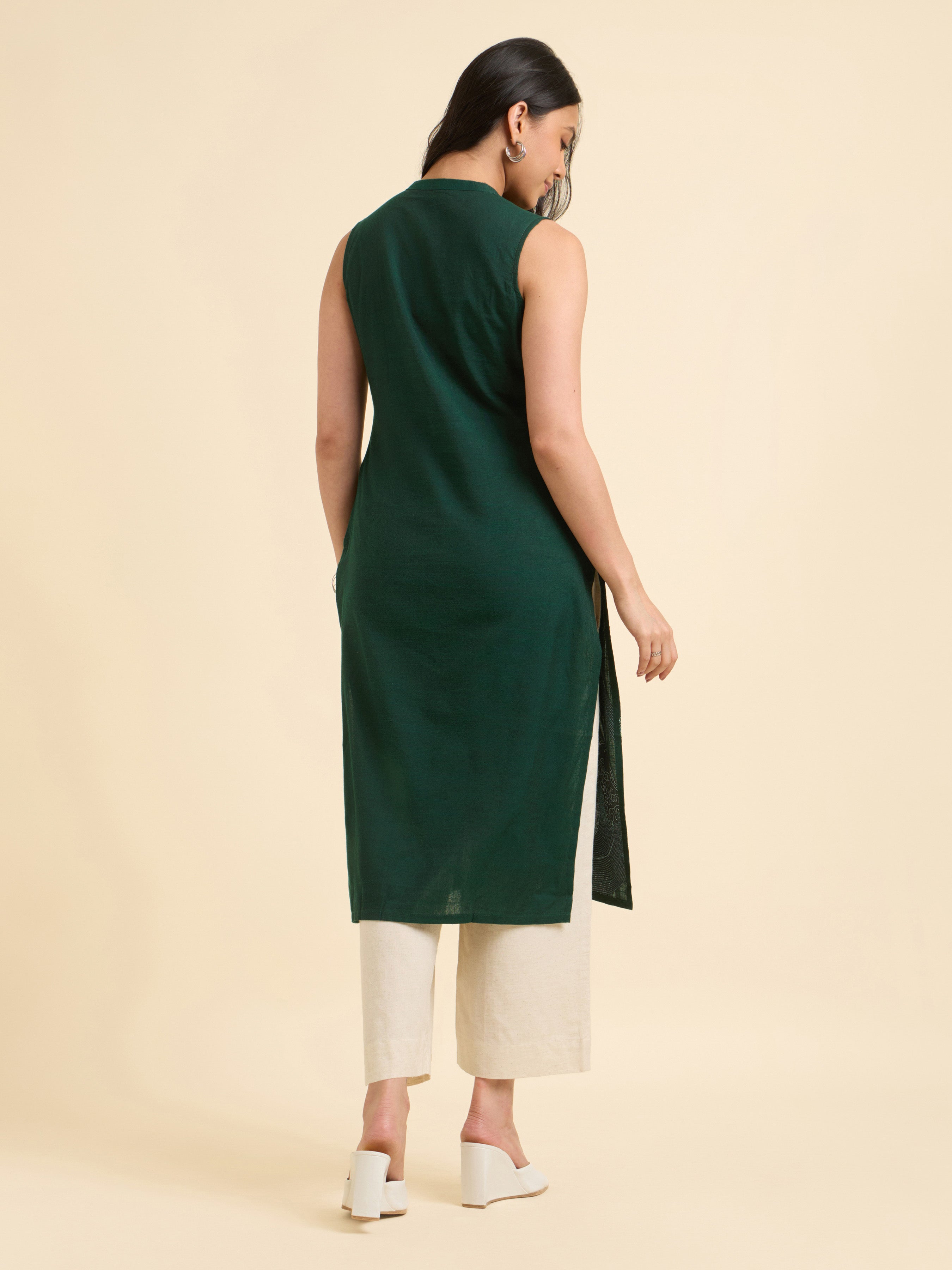 Green Cotton Viscose Slub Plain Kurti With Knife Pleat And Embroidery
