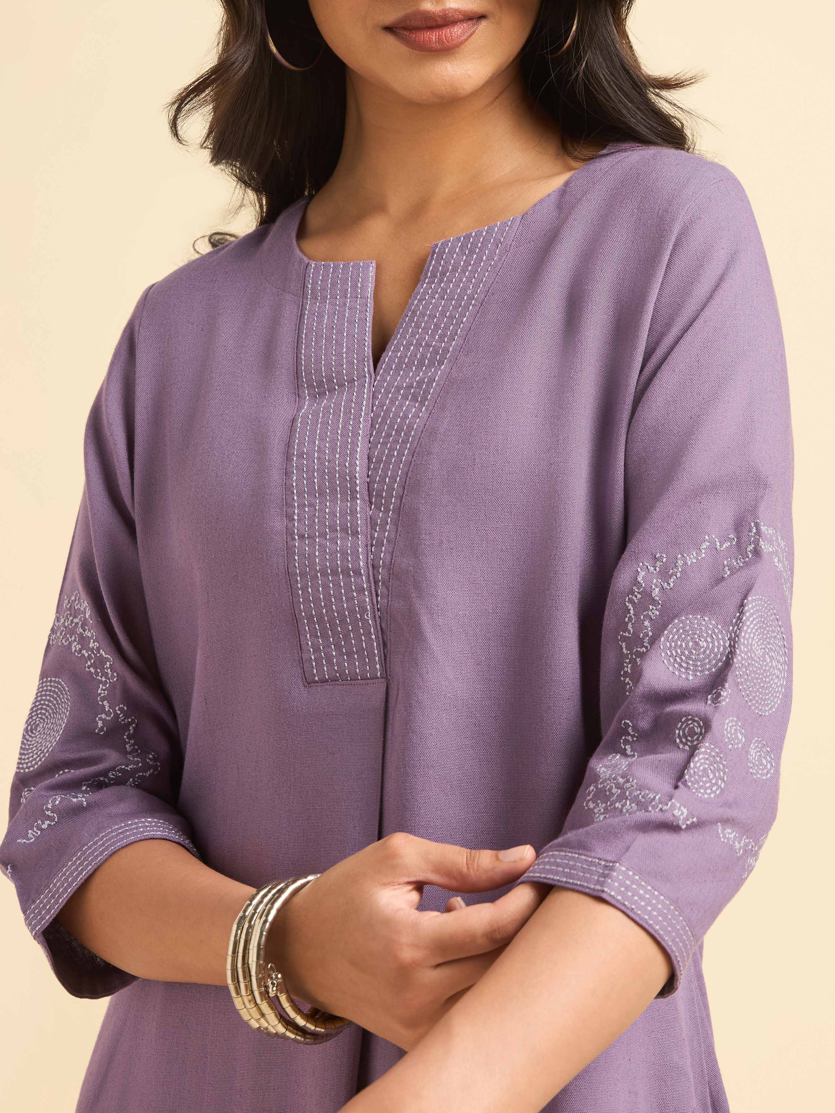 Dusty Purple Viscose Linen Plain Slitted Kurti With Embroidery
