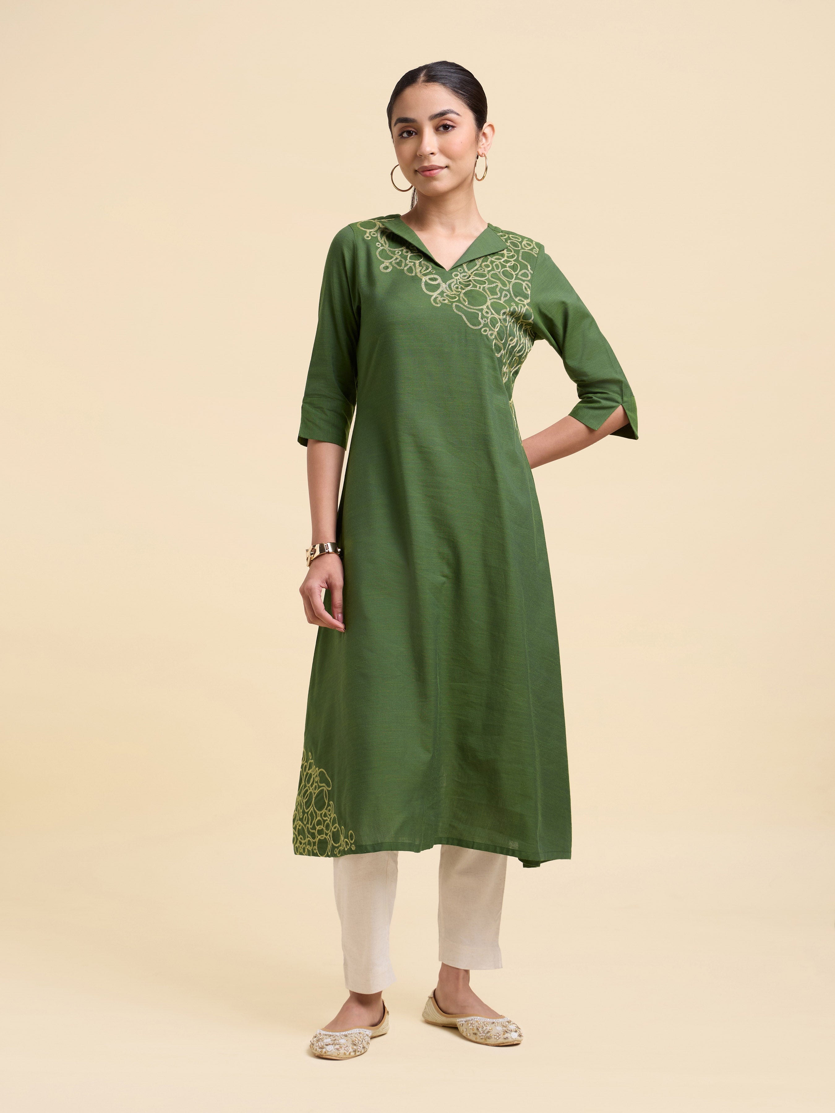 Green Cotton Viscose Slub Plain Kurti With Embroidery