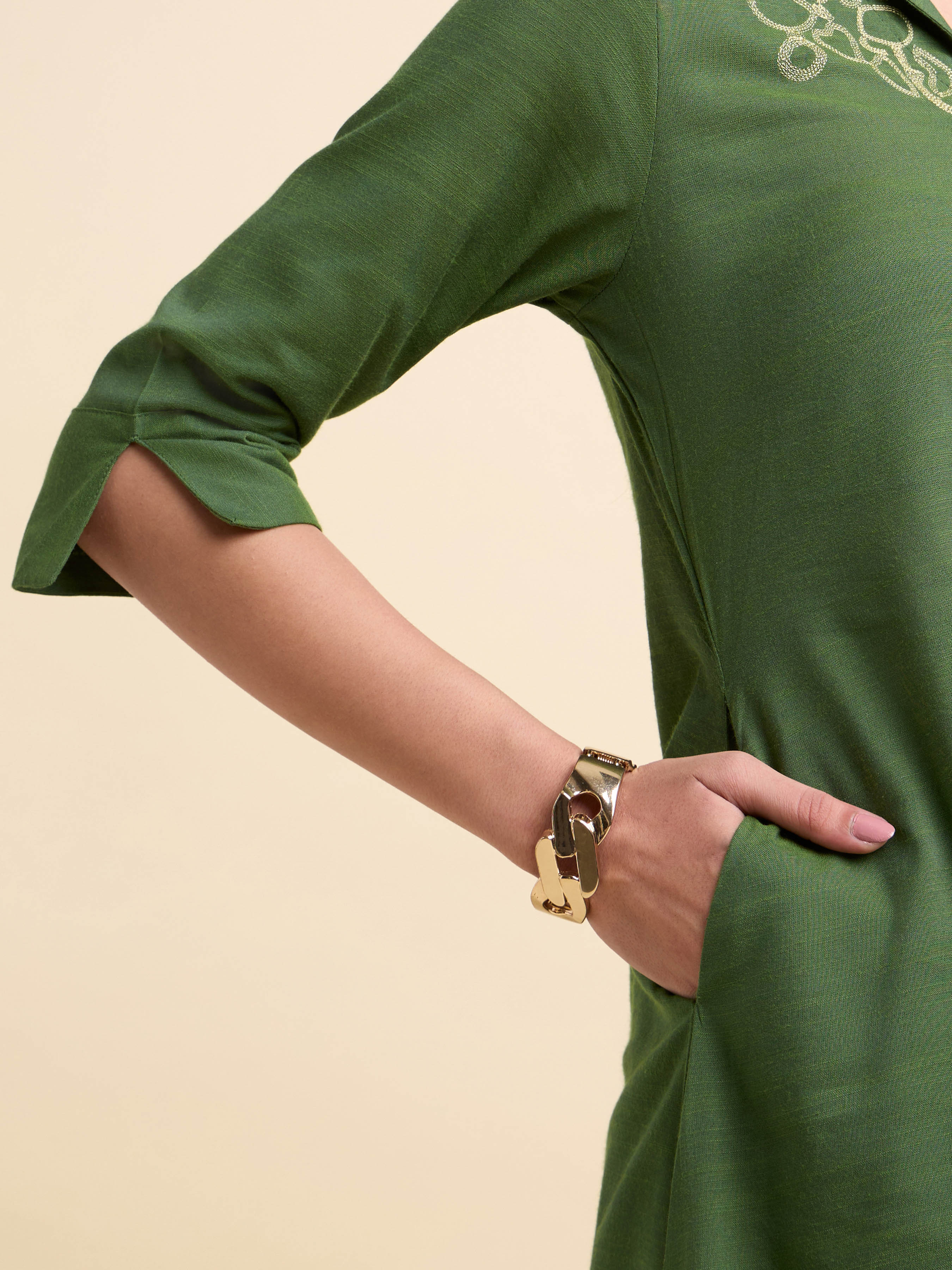 Green Cotton Viscose Slub Plain Kurti With Embroidery