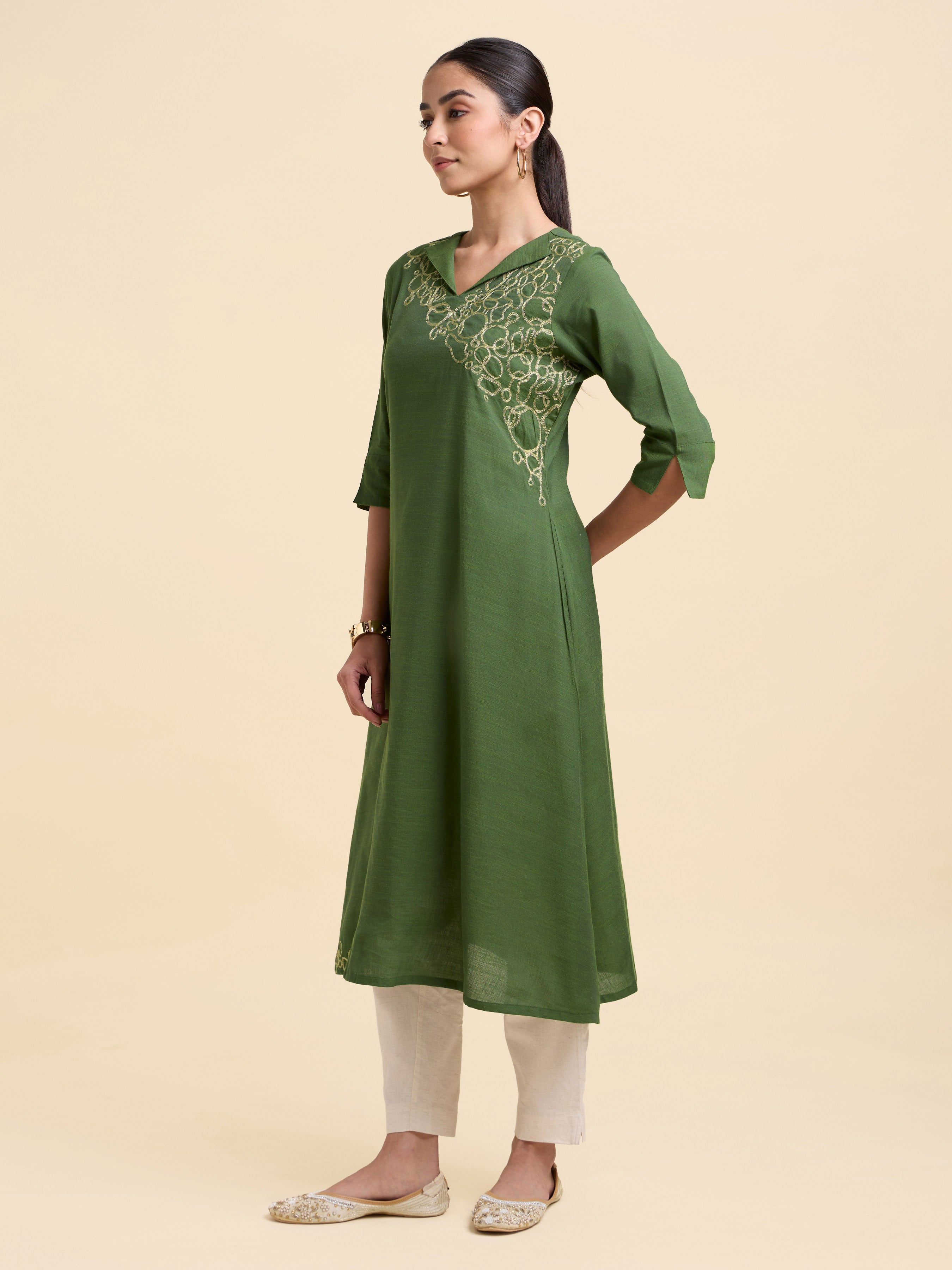 Green Cotton Viscose Slub Plain Kurti With Embroidery