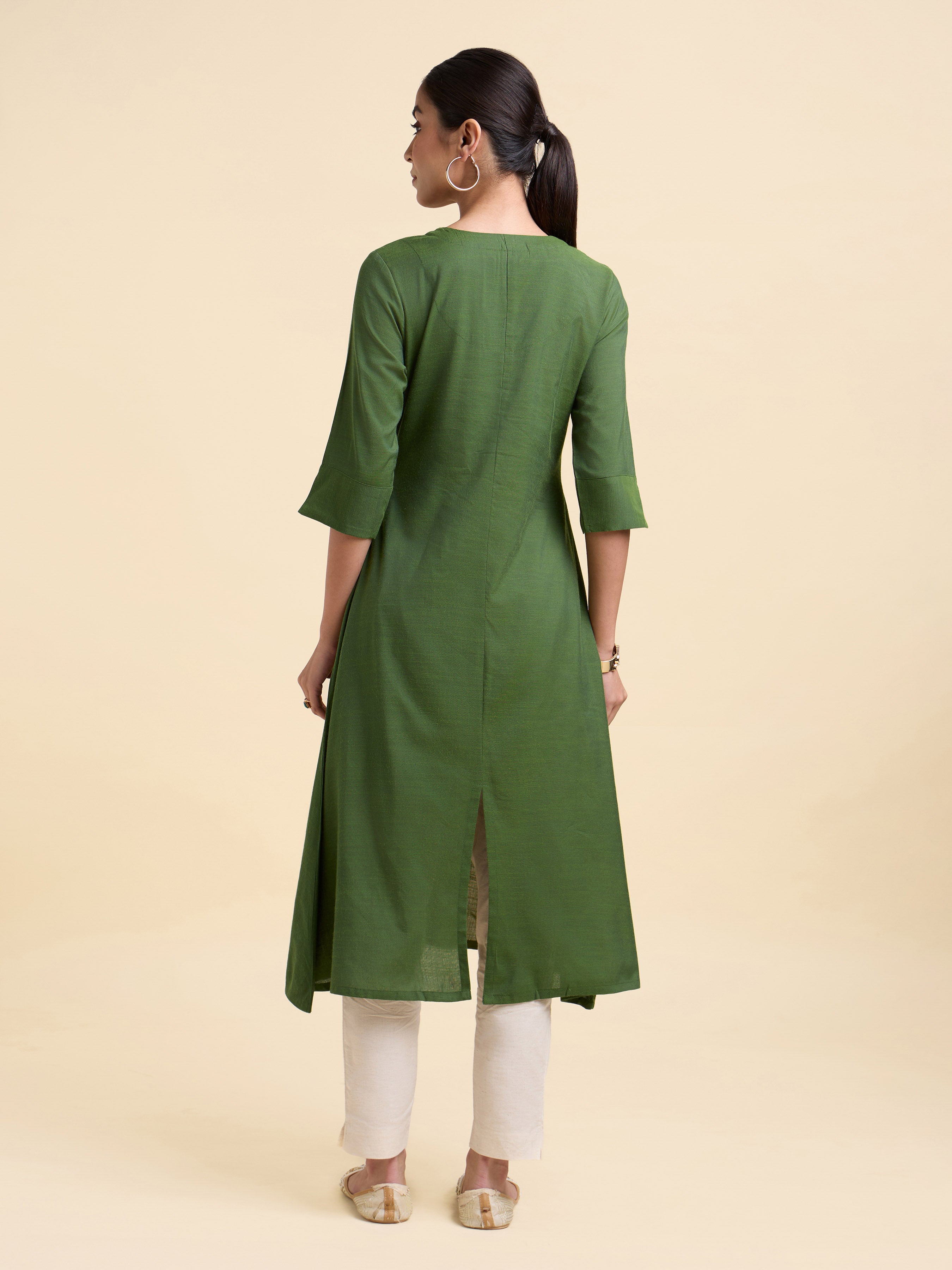 Green Cotton Viscose Slub Plain Kurti With Embroidery