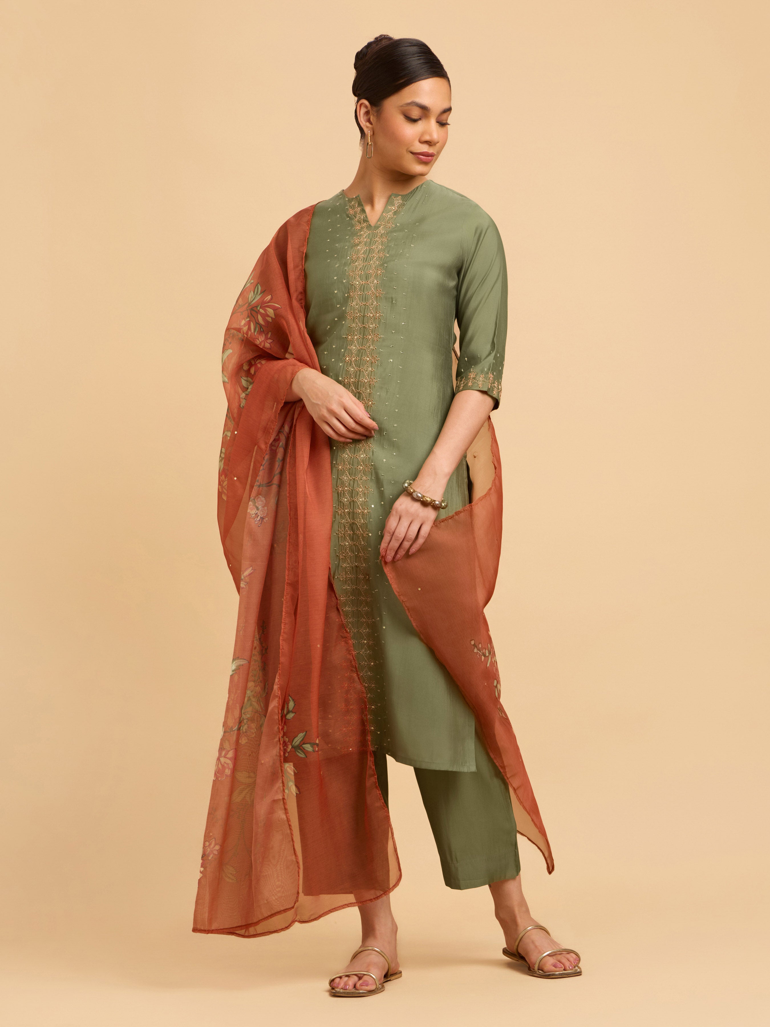 Green Plain Slitted Kurti Set With Embroidery Sequins Work.Styled With Printed Dupatta