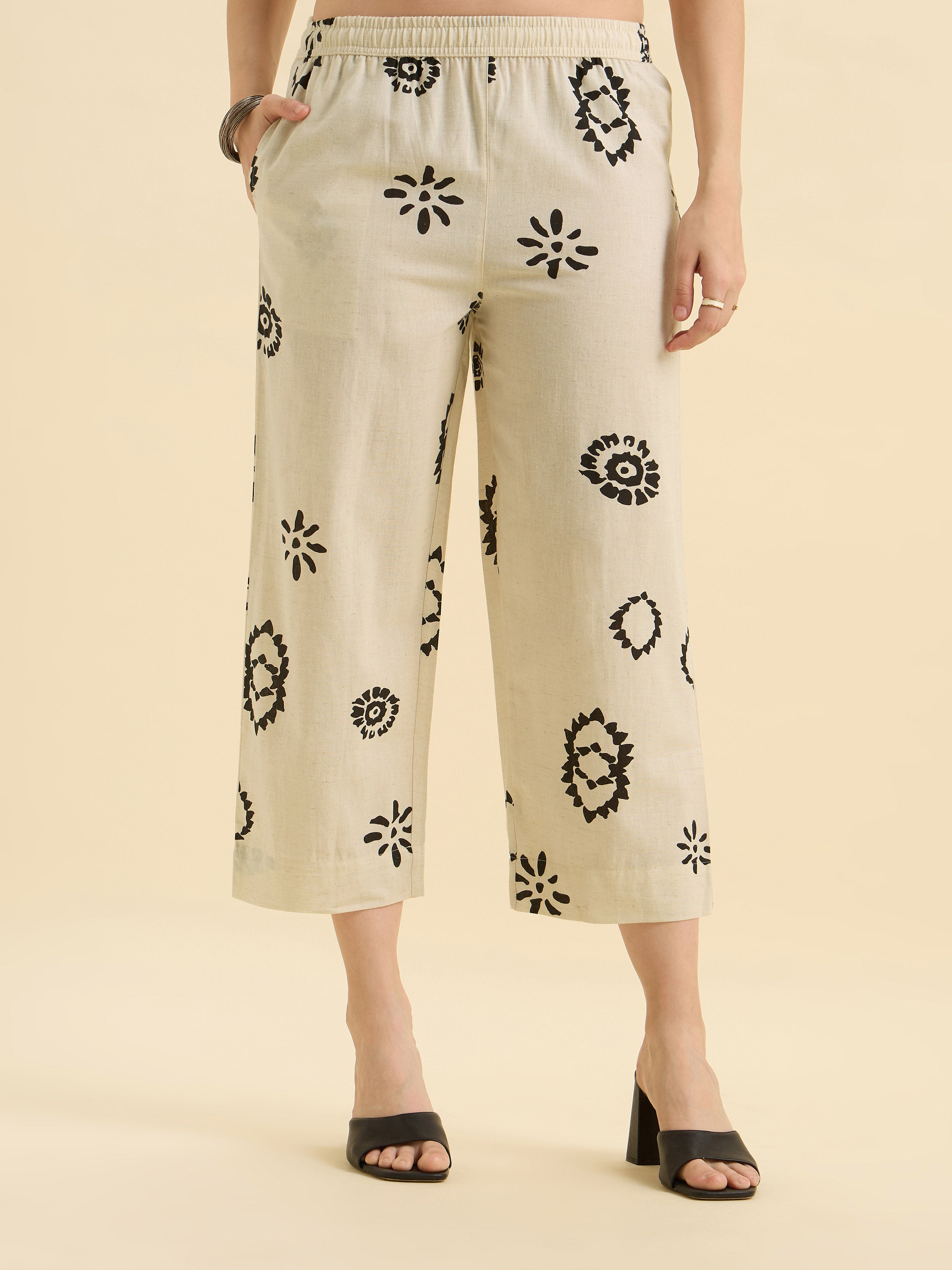 Ivory Black Cotton Flax Printed Tunic Set With Knife Pleat And Embroidery