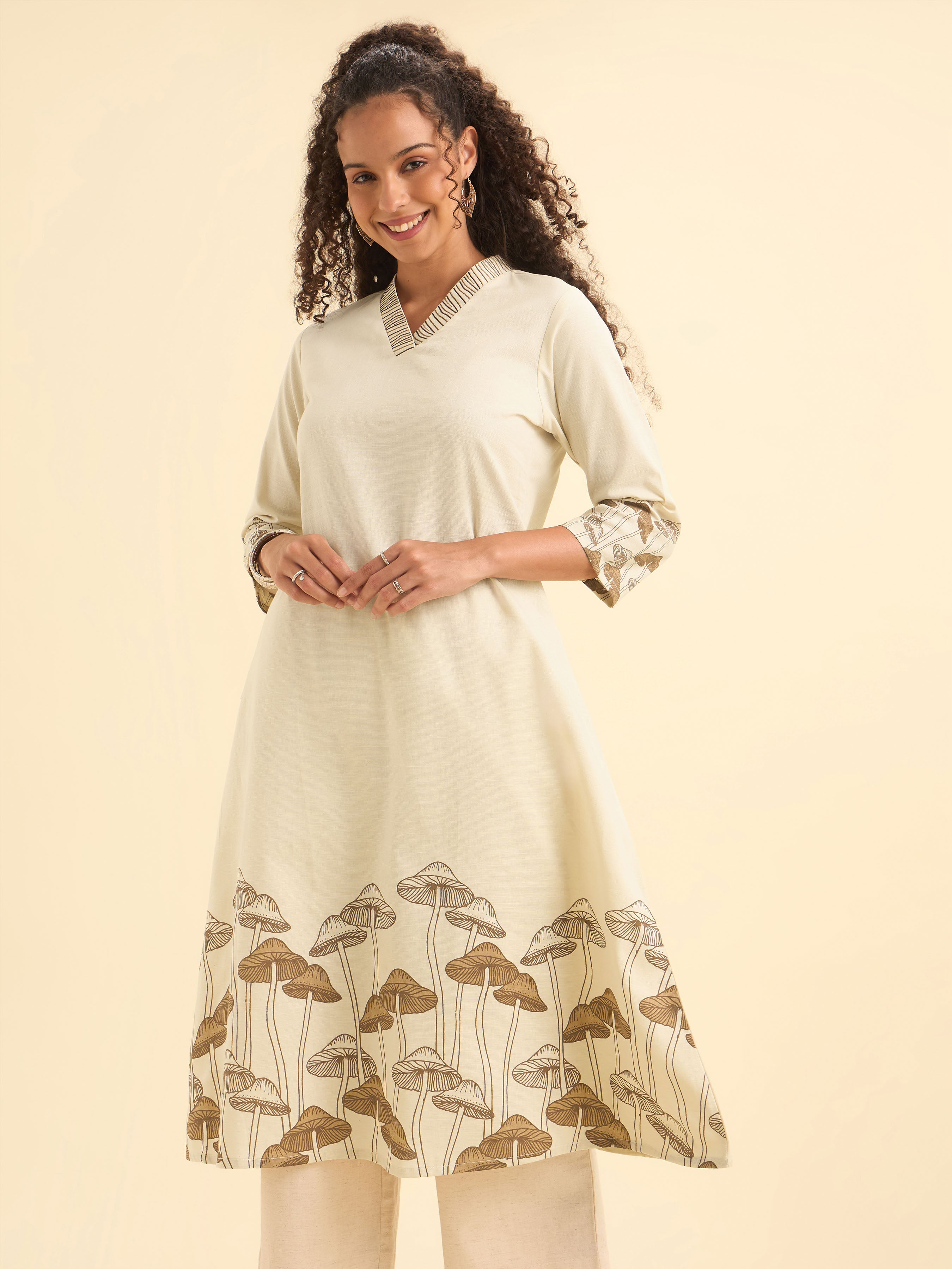 Ivory Cotton Flax Slub Plain Kurti With Placement Prints