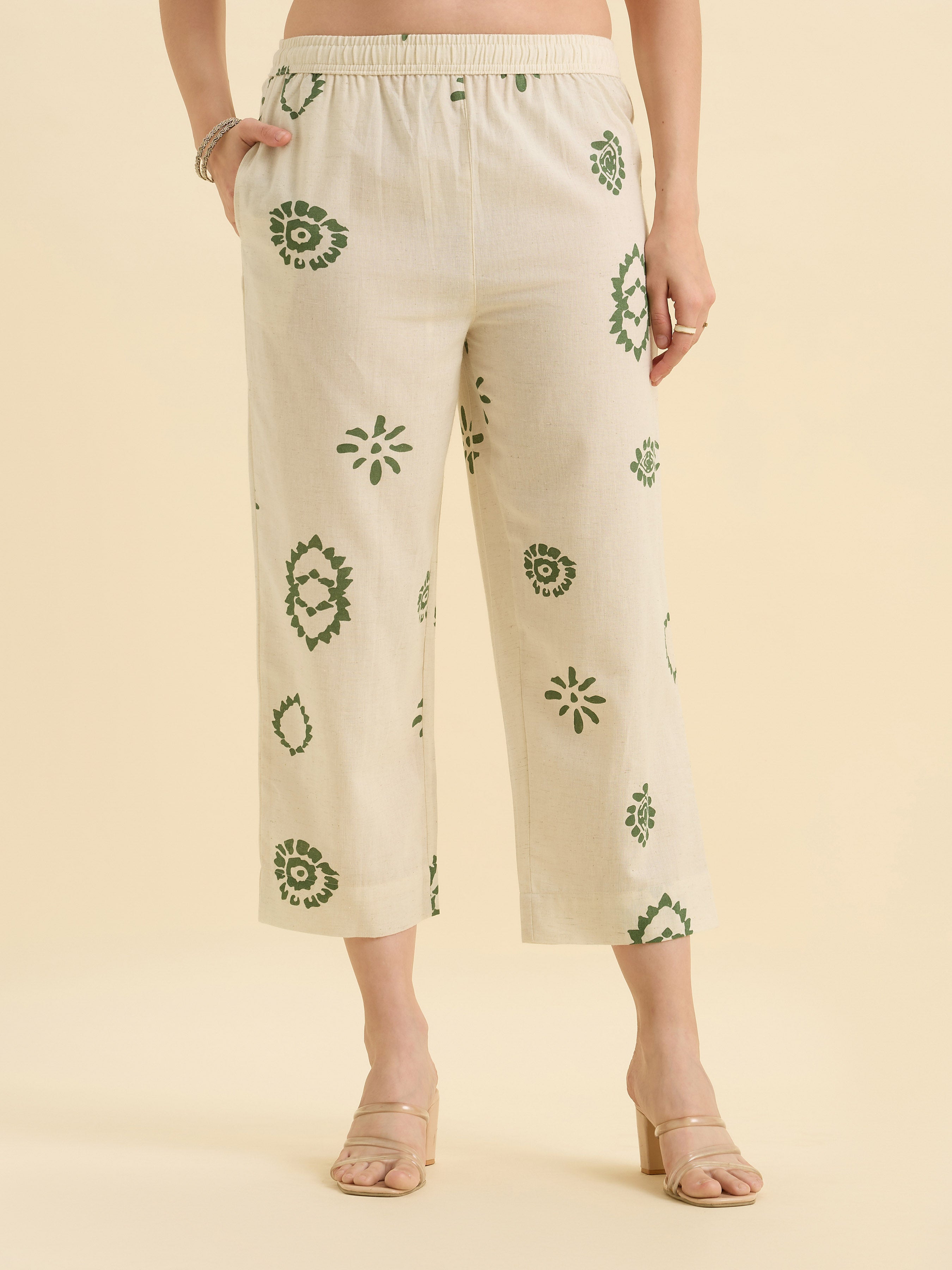 Ivory Green Cotton Flax Printed Slited Kurti Set With Knife Pleats & Curved Hem Line