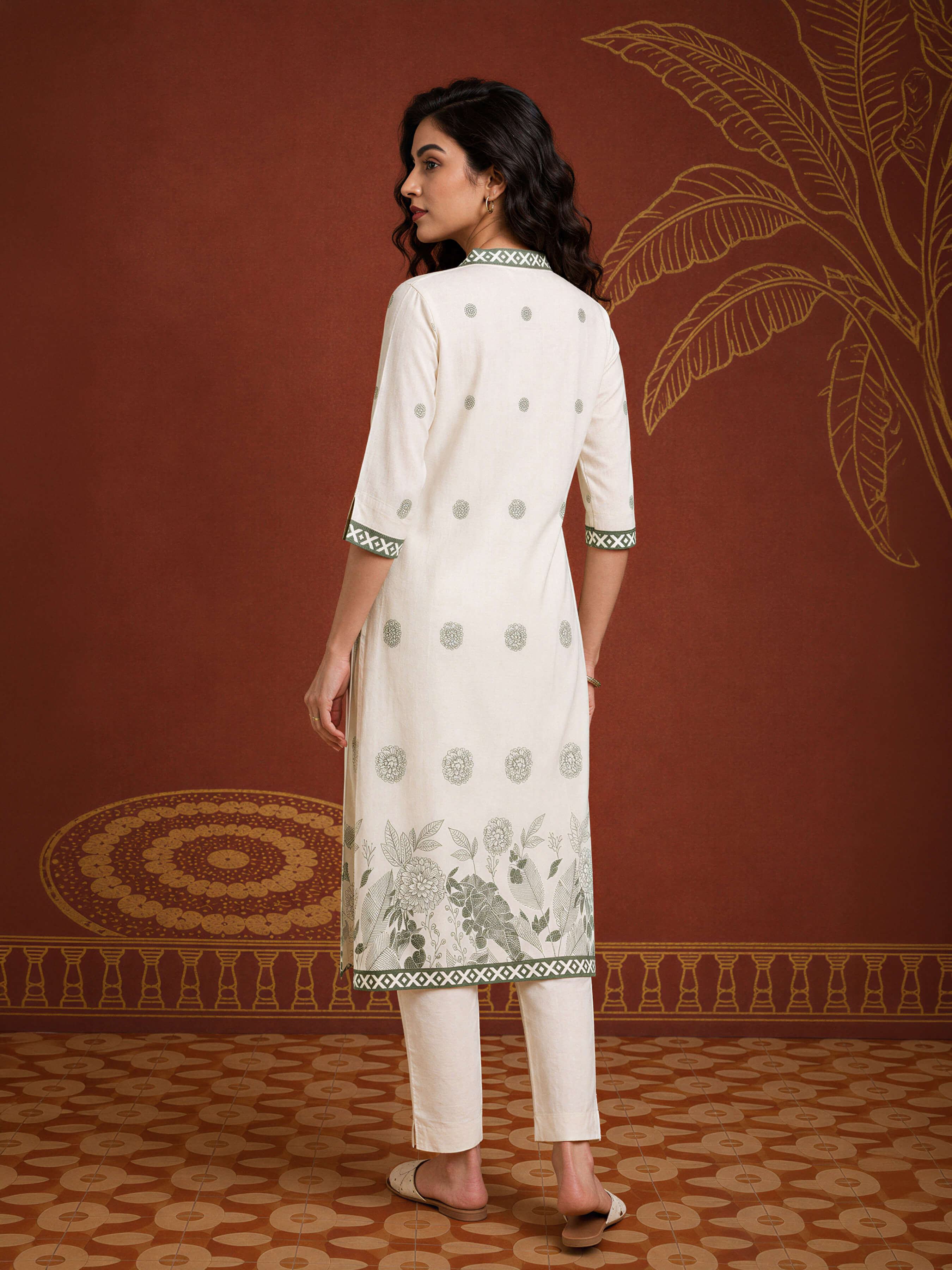 Ivory Grey Coloured Cotton Flax Printed Slitted Kurti