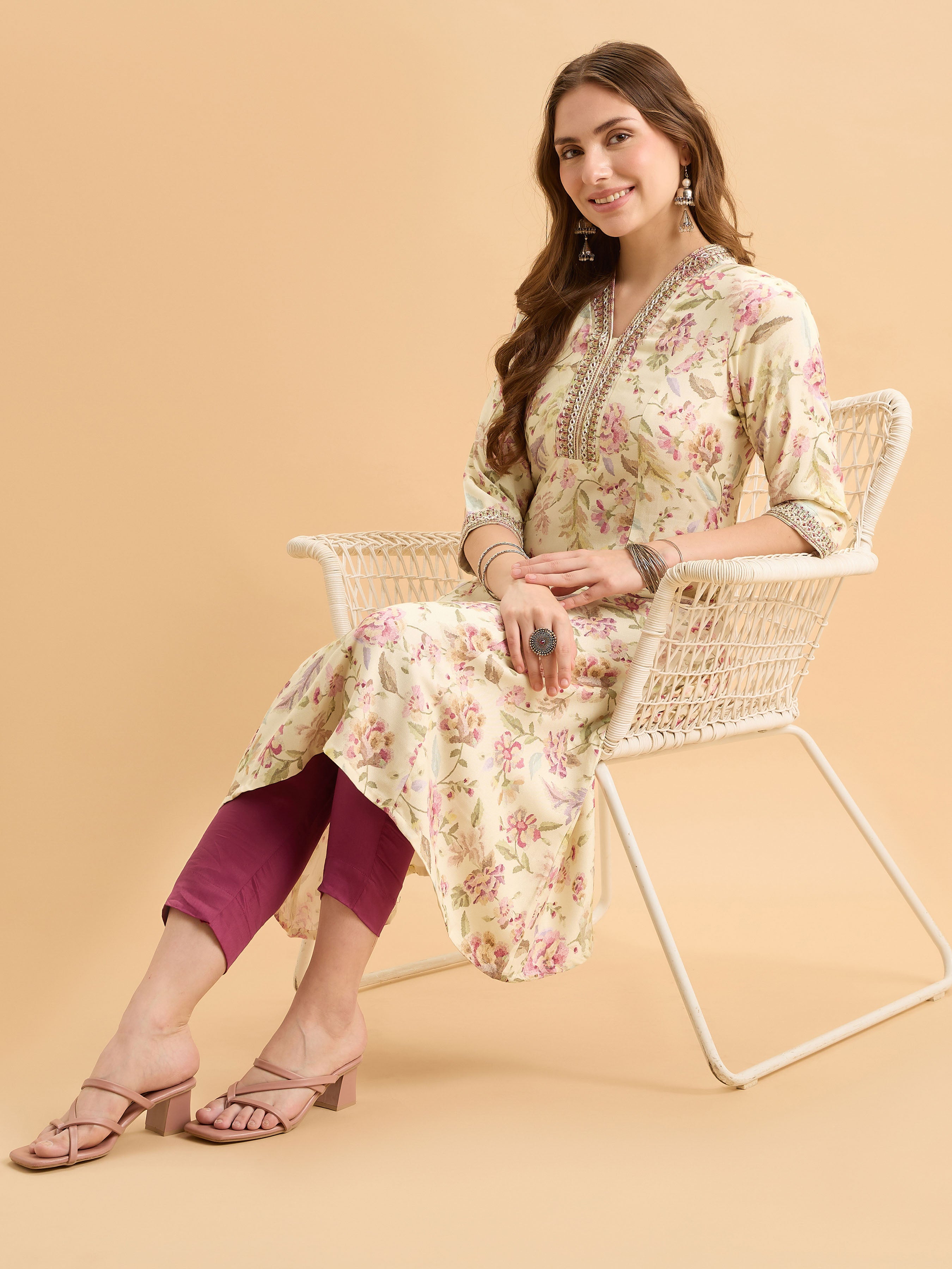 Ivory Multi Colour Viscose Shimmer Printed Kurti Set With Embroidery Hand Work