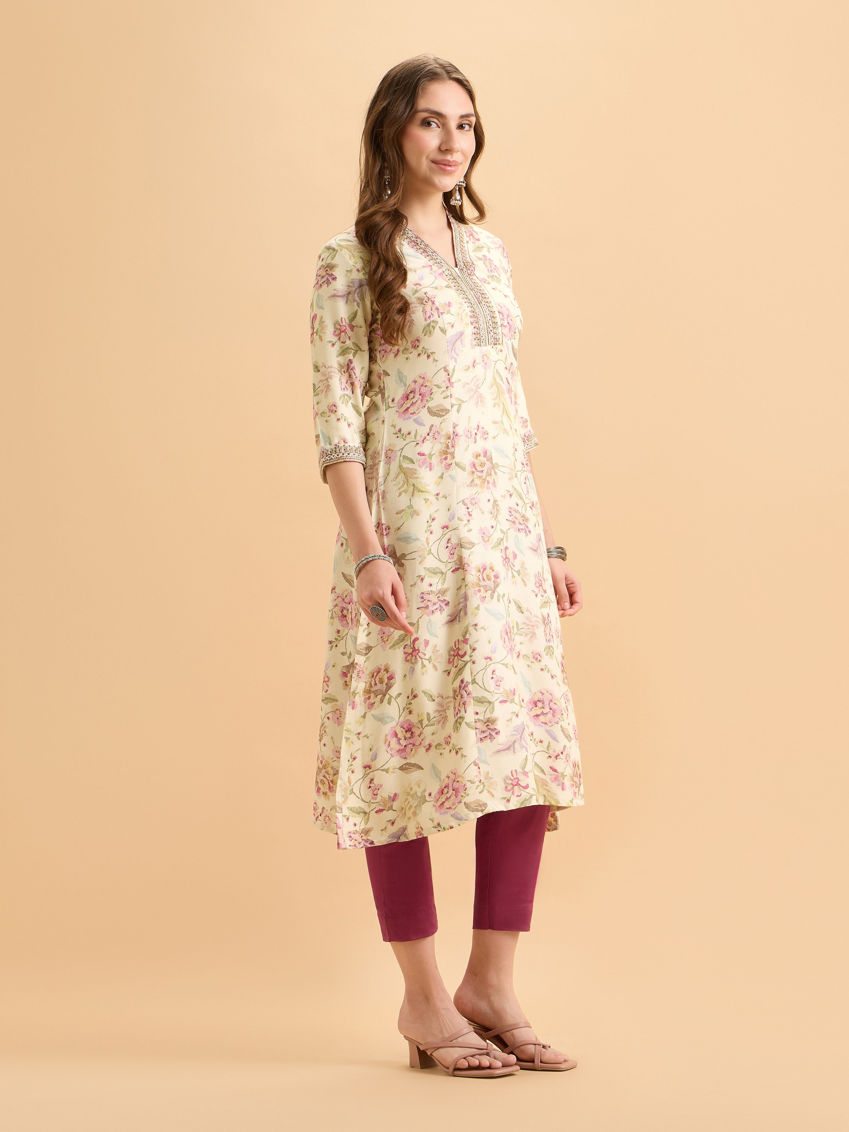 Ivory Multi Colour Viscose Shimmer Printed Kurti Set With Embroidery Hand Work