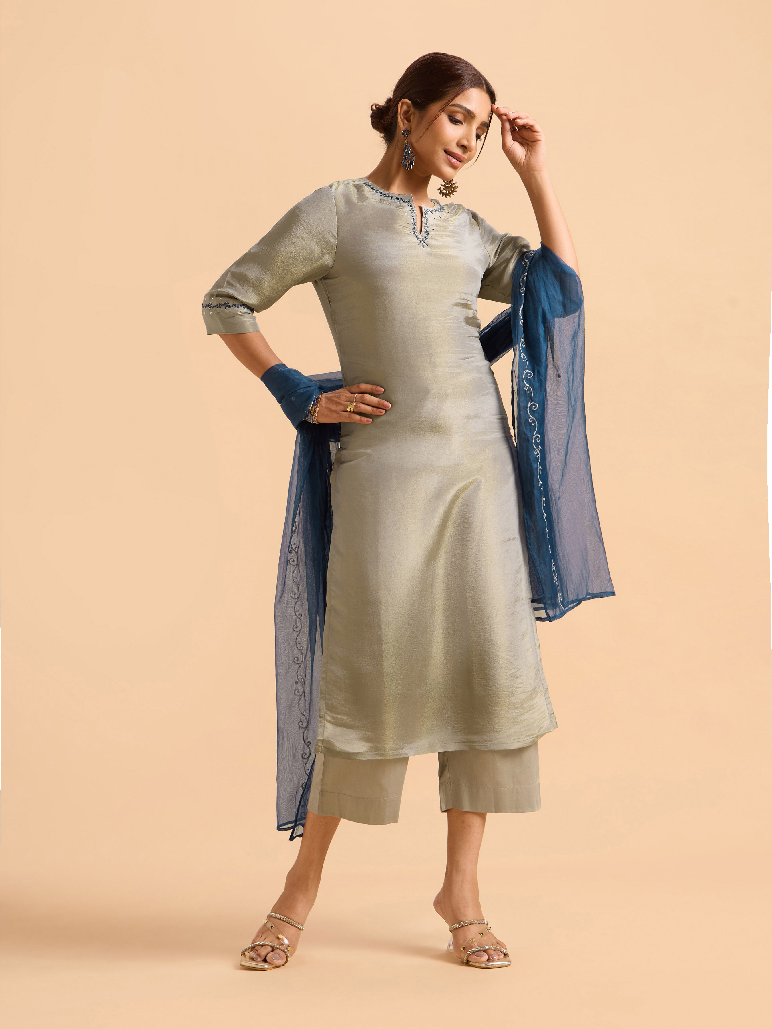 Light Grey Viscose Shimmer Plain Slitted Kurti Set With Embroidery And Sequins Work And Embroidery And Sequins Work Dupatta-T