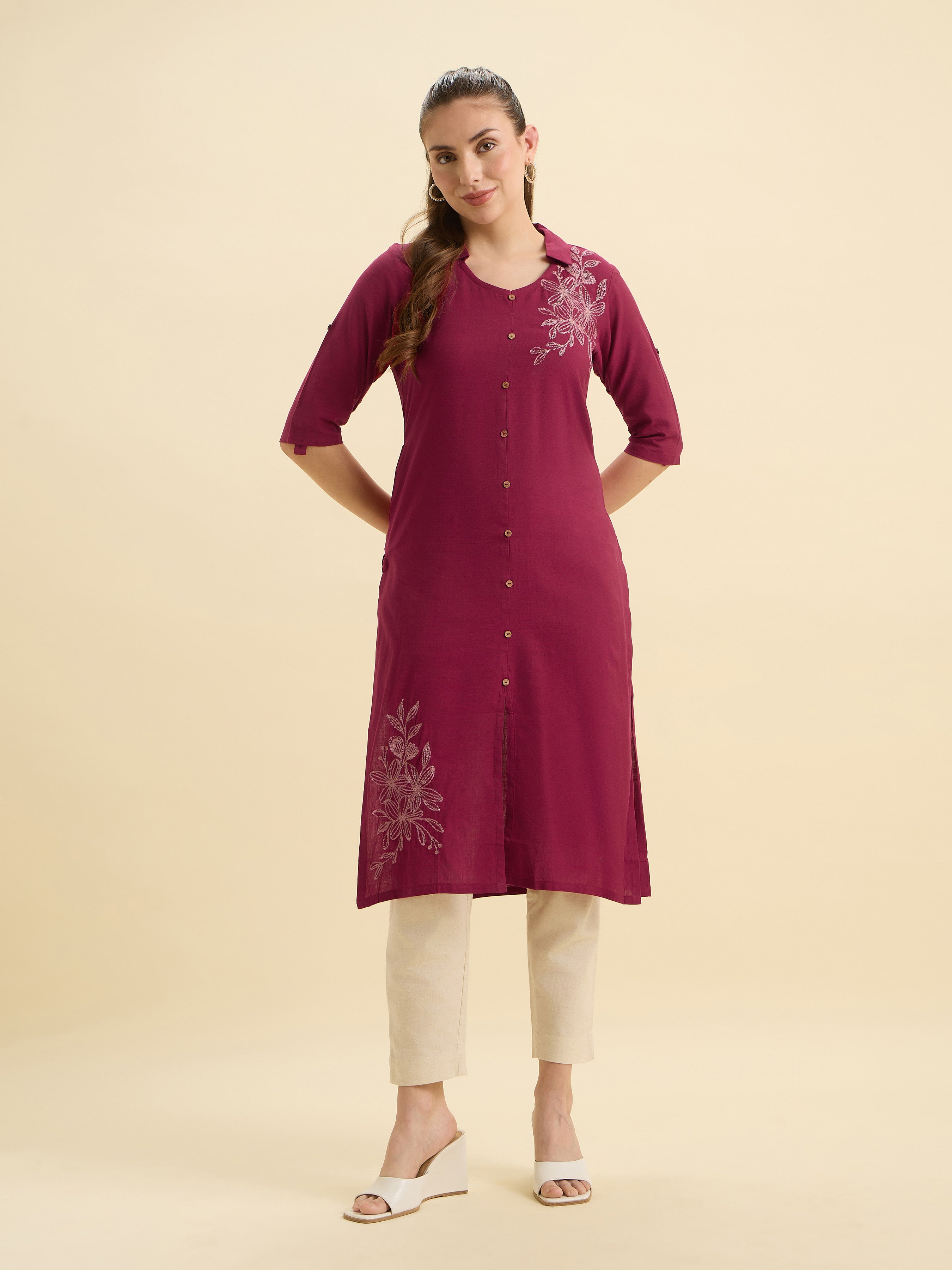 Magenta Cotton Blend Plain Slited Kurti With Embroidery