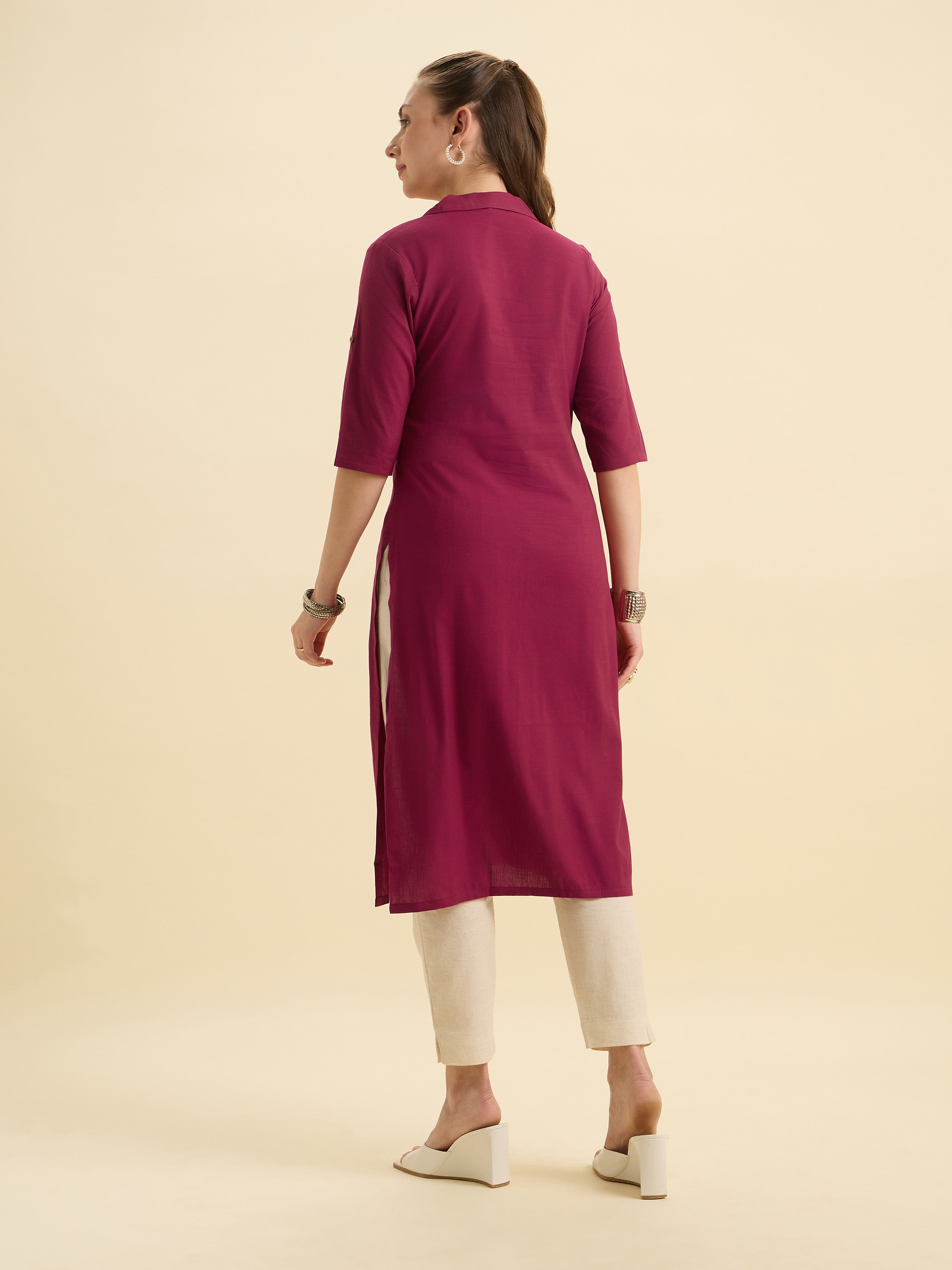 Magenta Cotton Blend Plain Slited Kurti With Embroidery
