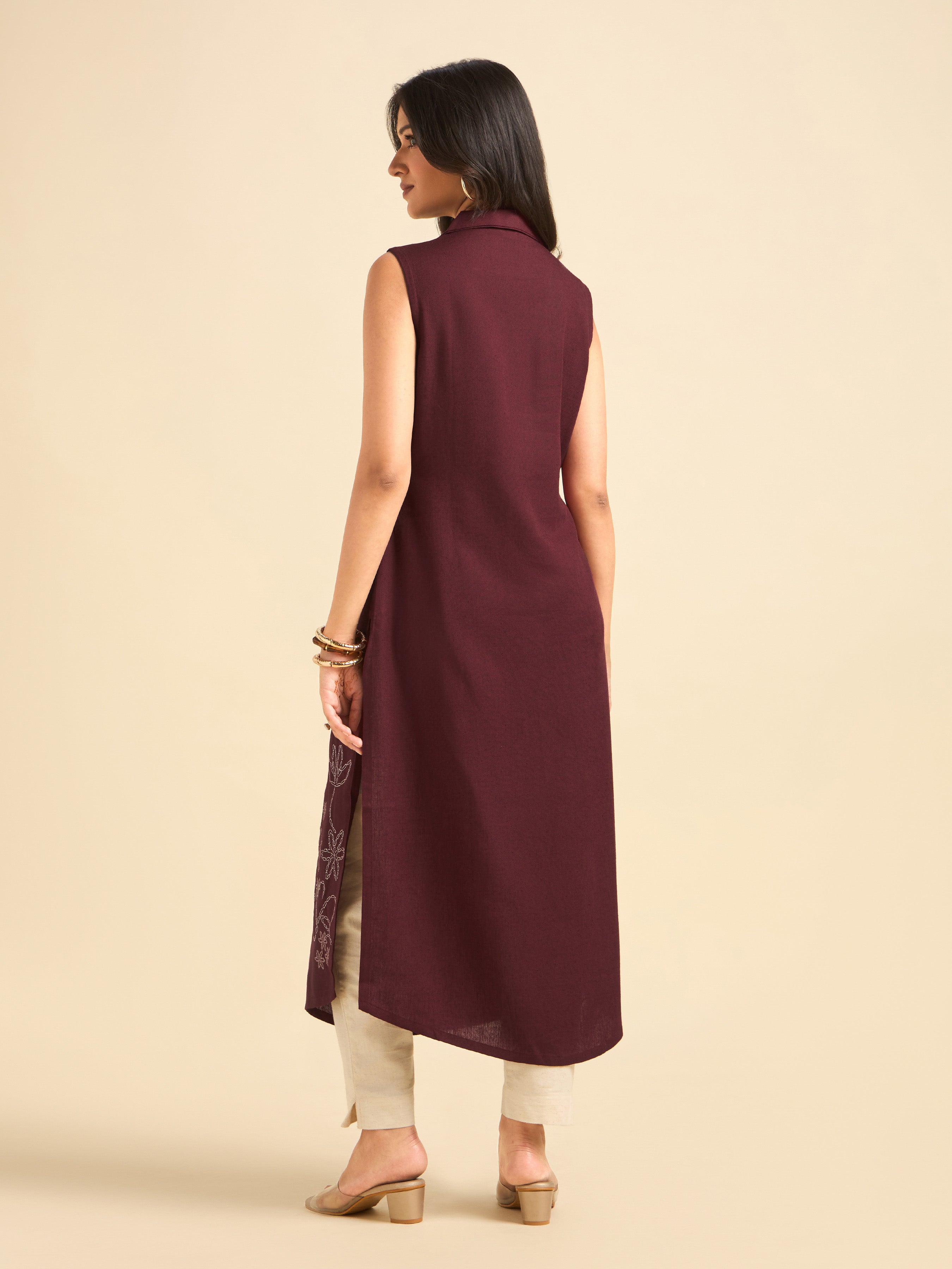 Maroon Viscose Linen Plain Kurti With Embroidery