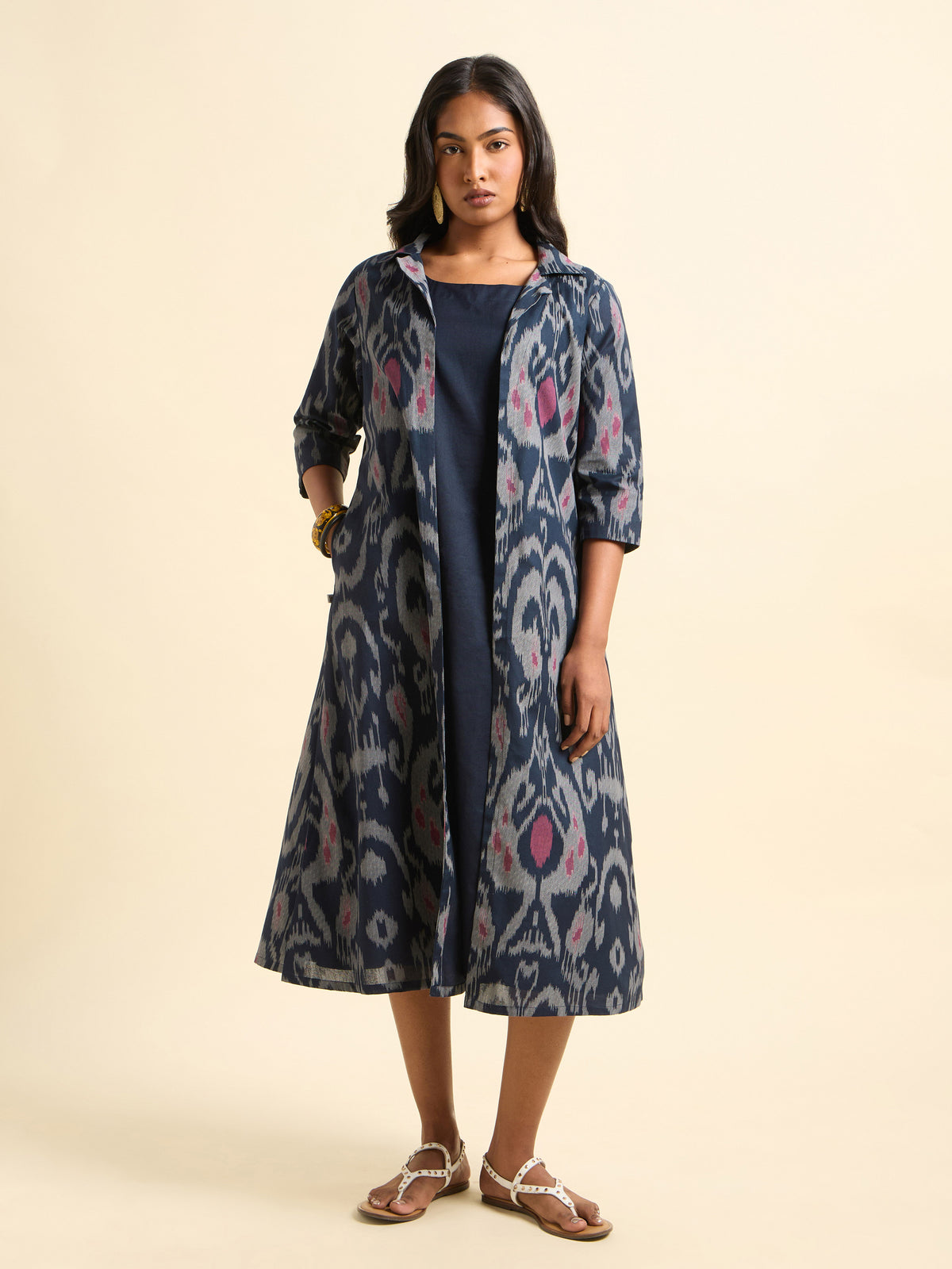 Navy Blue Multi-Colour Cotton Flax Printed Kurti With Separate Sleeveless Inner