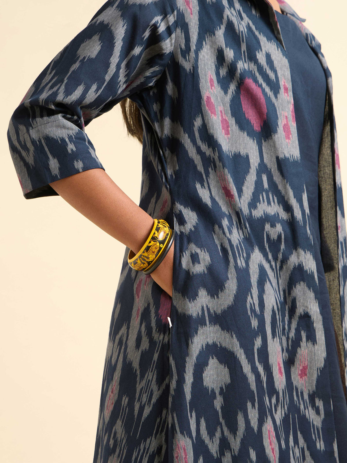 Navy Blue Multi-Colour Cotton Flax Printed Kurti With Separate Sleeveless Inner