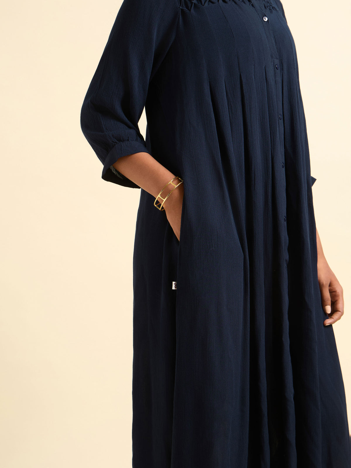 Navy Blue Wrinkle Viscose Plain Flared Kurti With Honeycomb Pleat Detailing