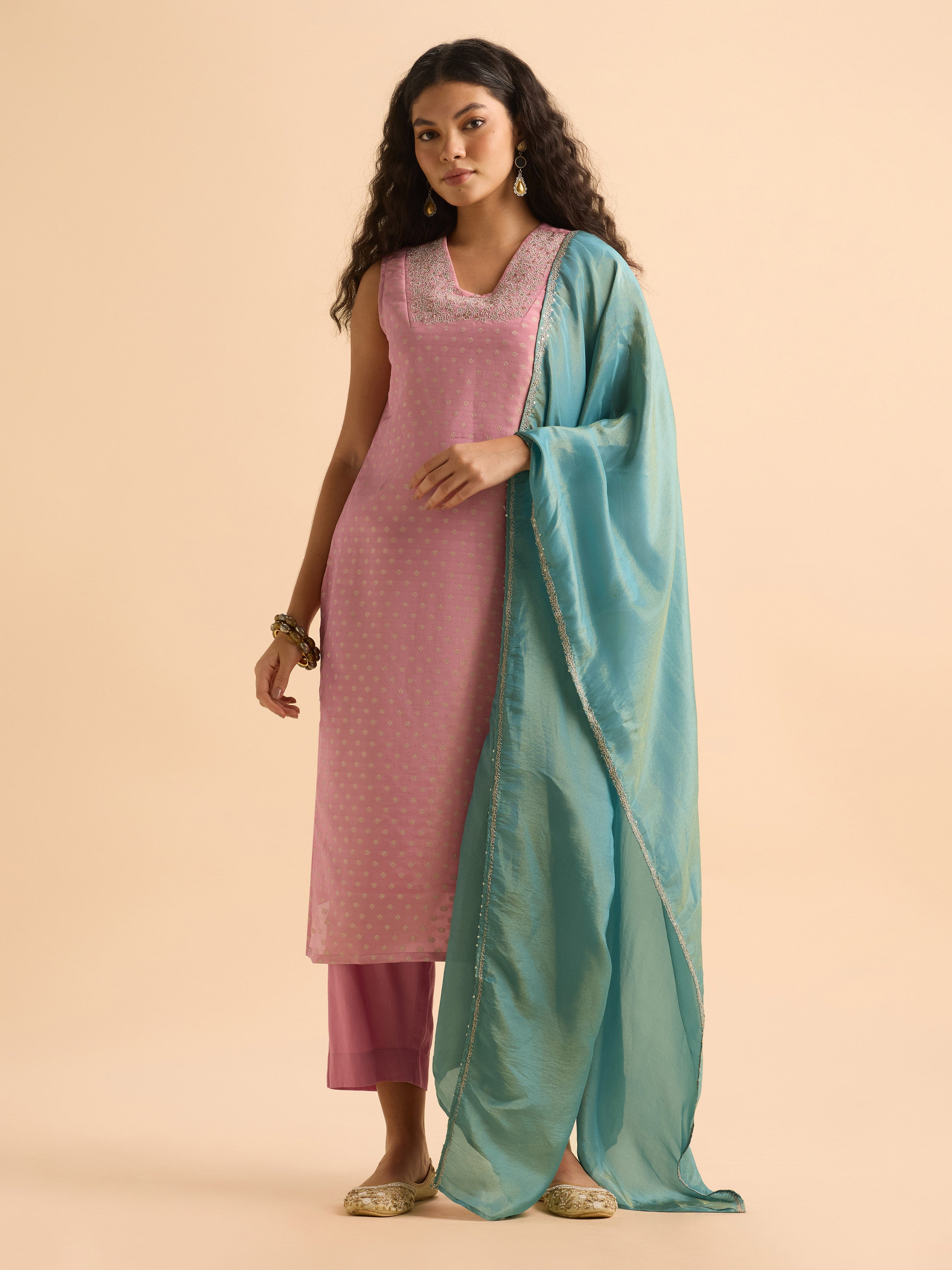 Pink Colour Viscose Shimmer Plain Slitted Kurti Set With Embroidery And Hand Work