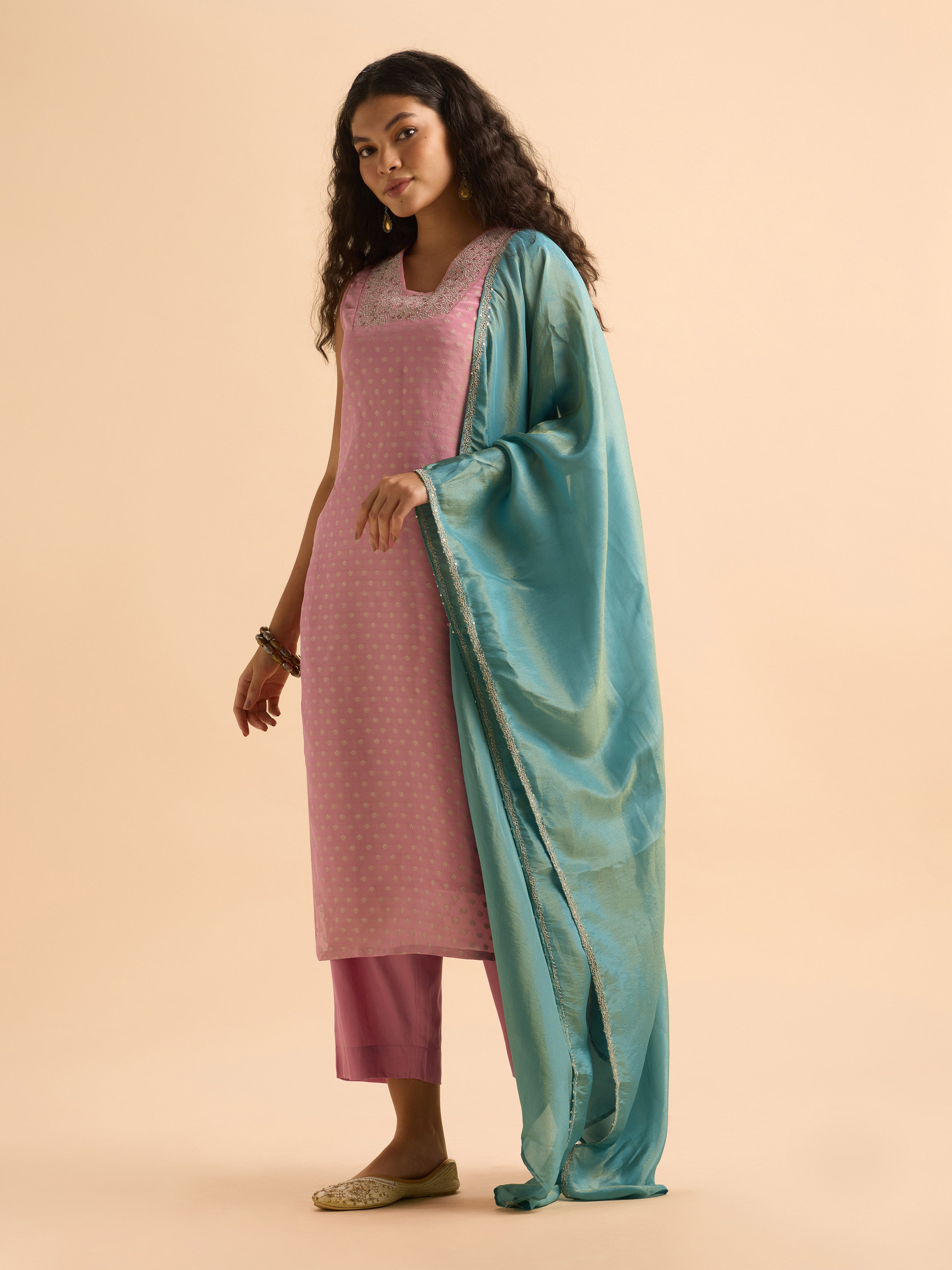 Pink Colour Viscose Shimmer Plain Slitted Kurti Set With Embroidery And Hand Work