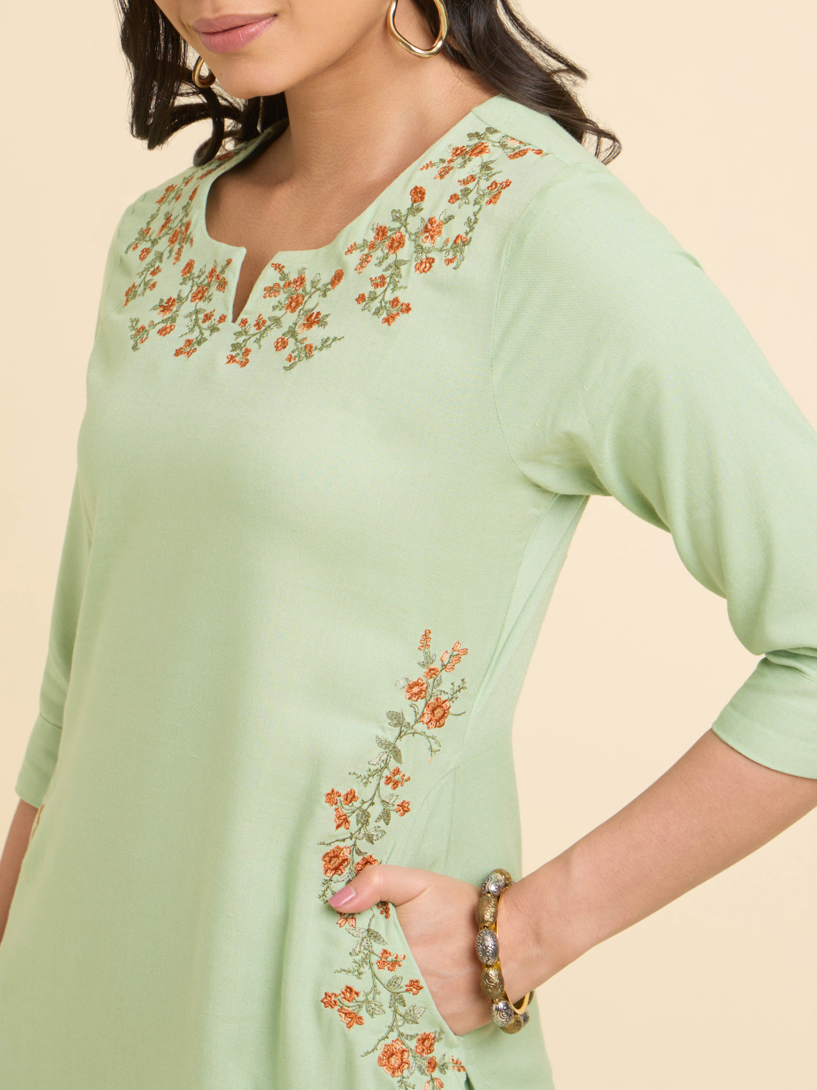 Pista Green Viscose Linen Plain Slited Kurti Set With Embroidery