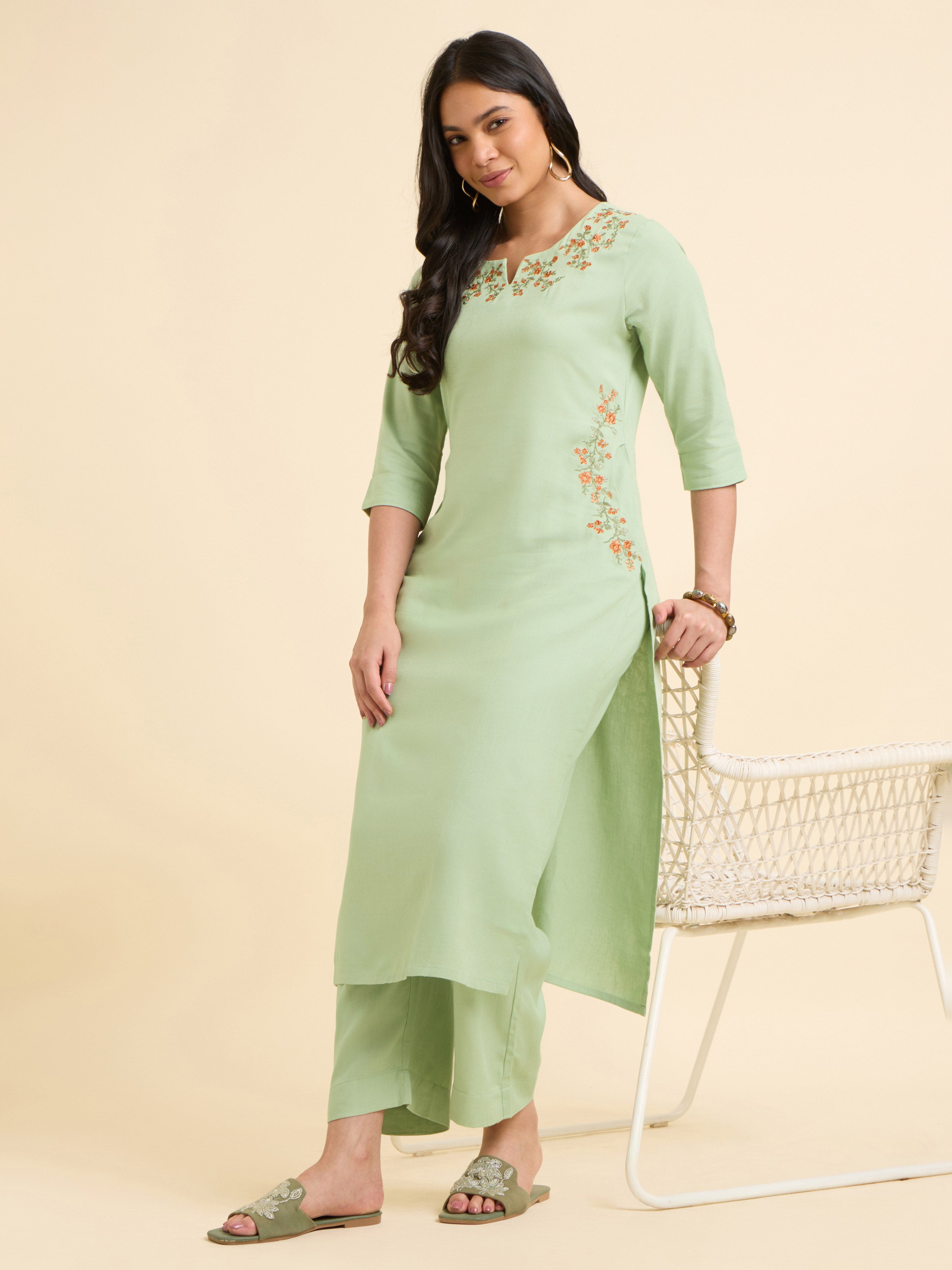 Pista Green Viscose Linen Plain Slited Kurti Set With Embroidery