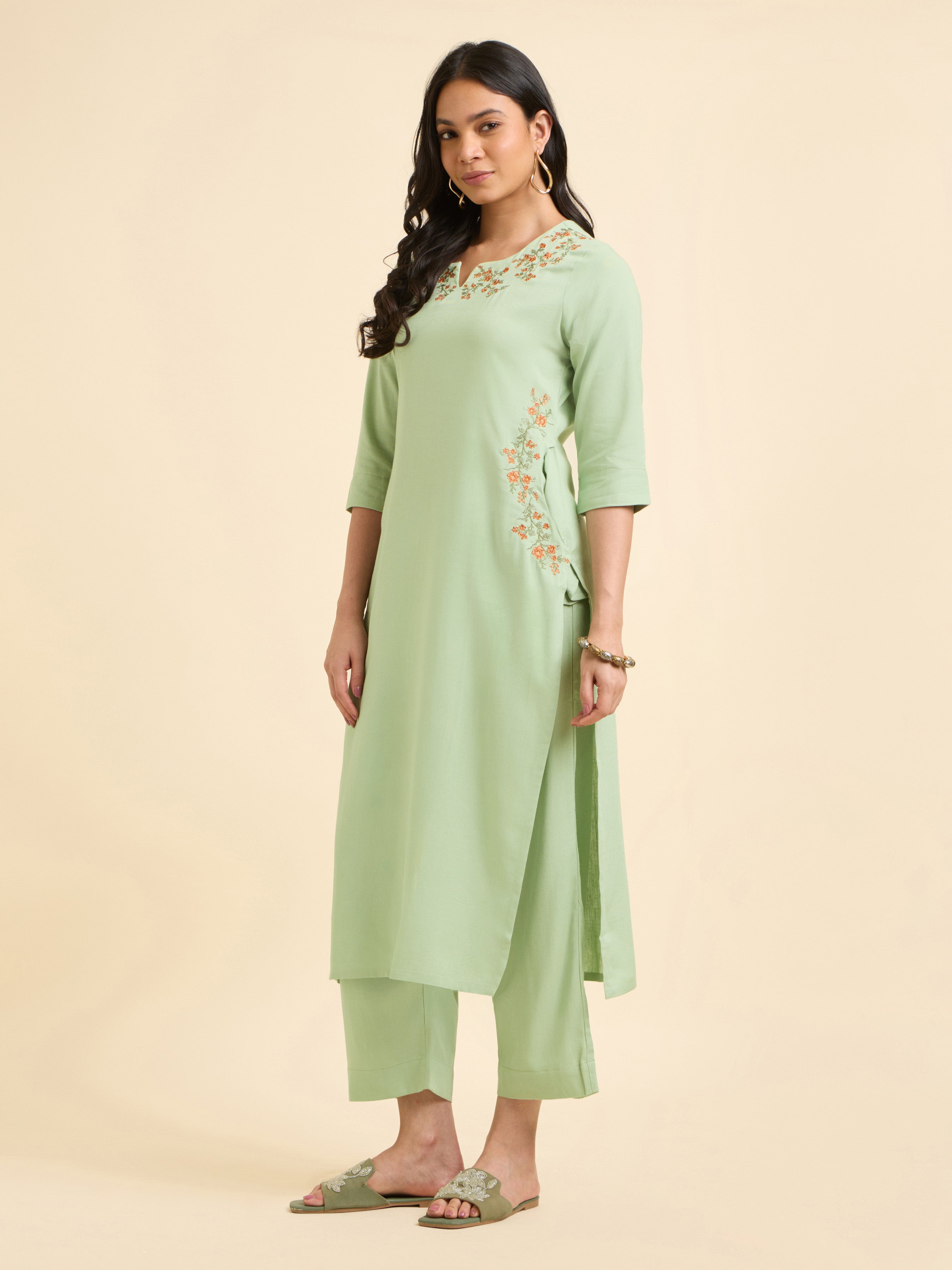 Pista Green Viscose Linen Plain Slited Kurti Set With Embroidery