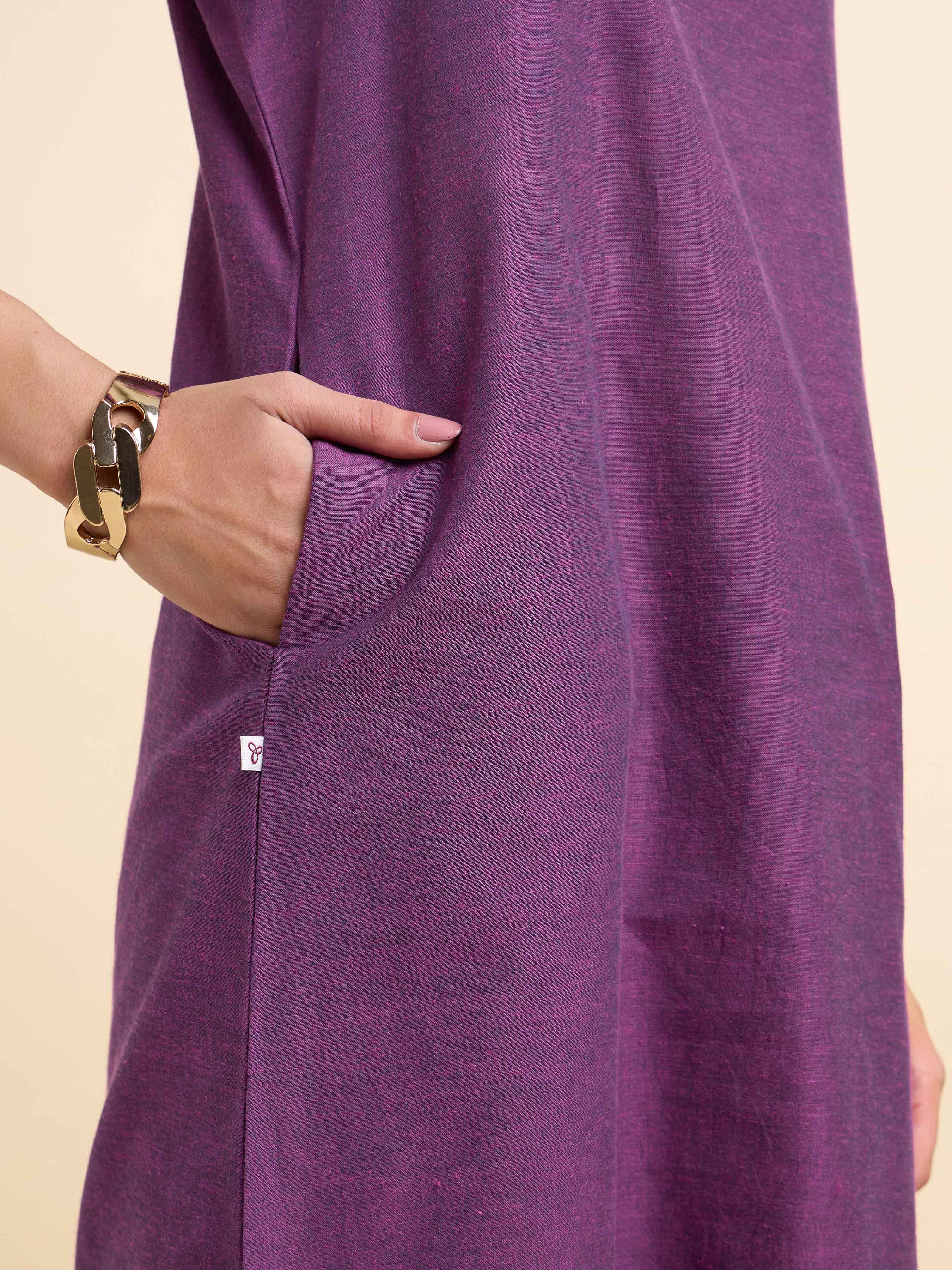 Purple Cotton Flax Plain Relaxed Fit Kurti Set With Side Placket