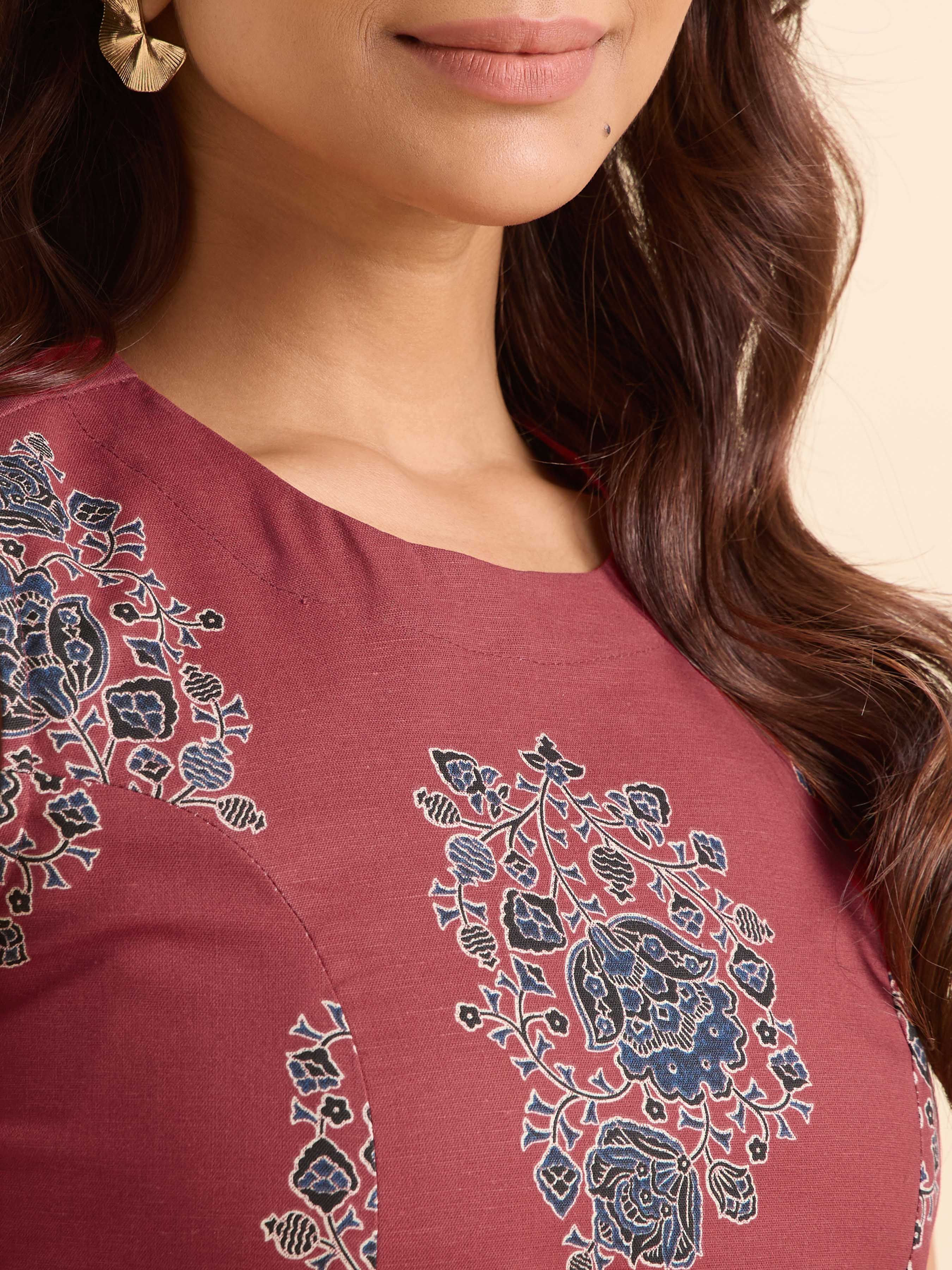 Red And Blue Cotton Flax Printed Flared Princess Cut Kurti Set