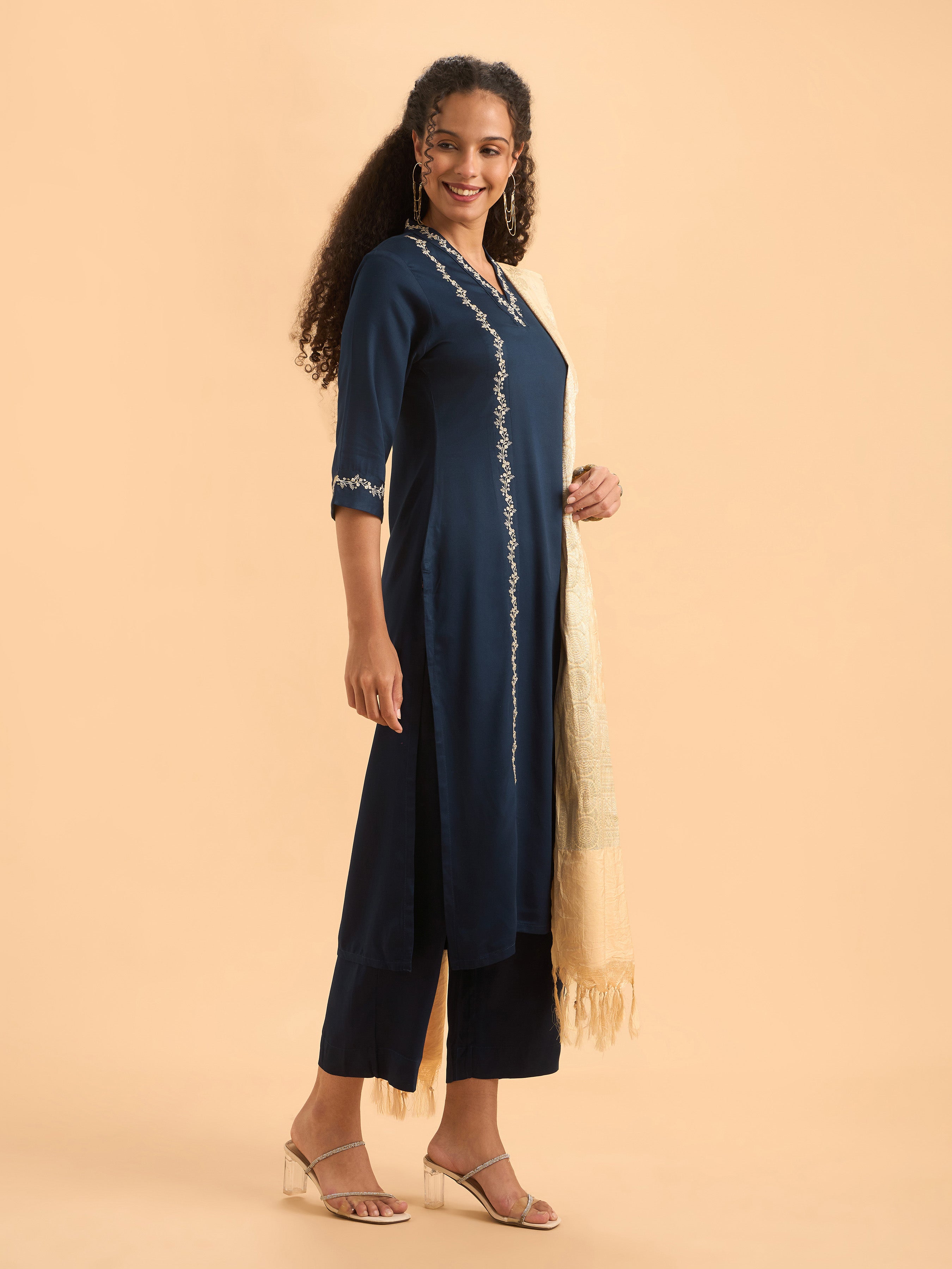 Royal Blue Viscose Kurti Set With Dupatta And Handwork Embroidery