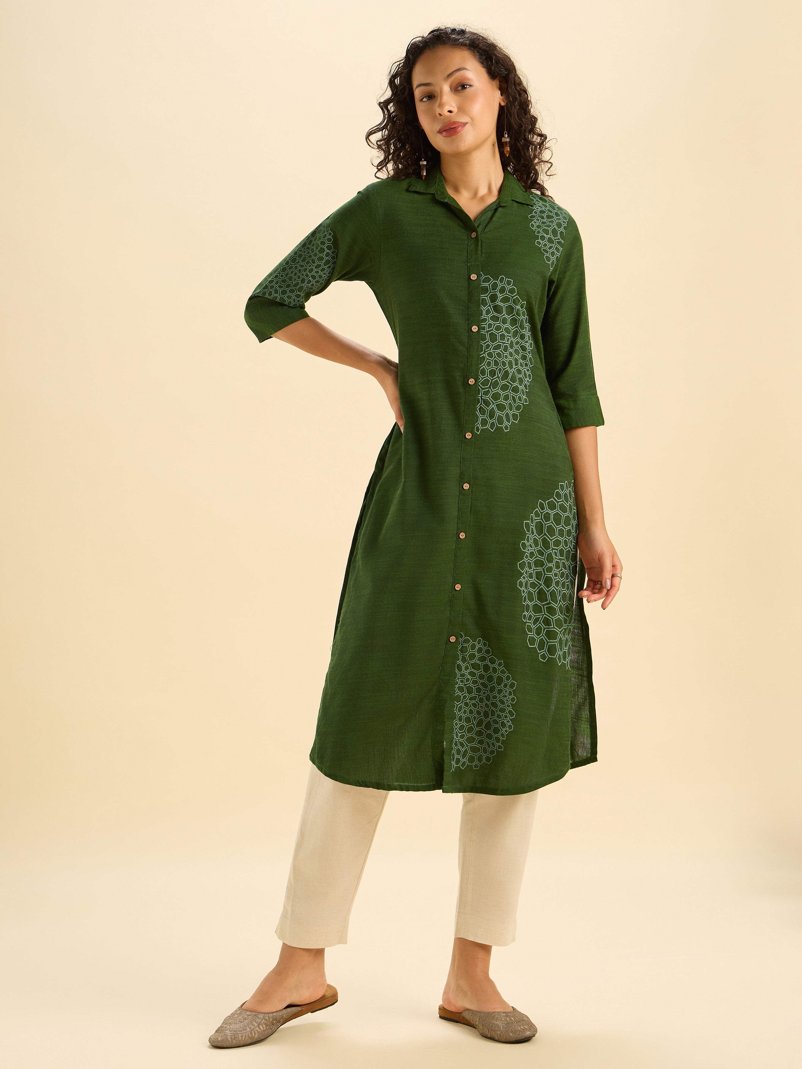 Green Cotton Viscose Slited Kurti With Placement Print