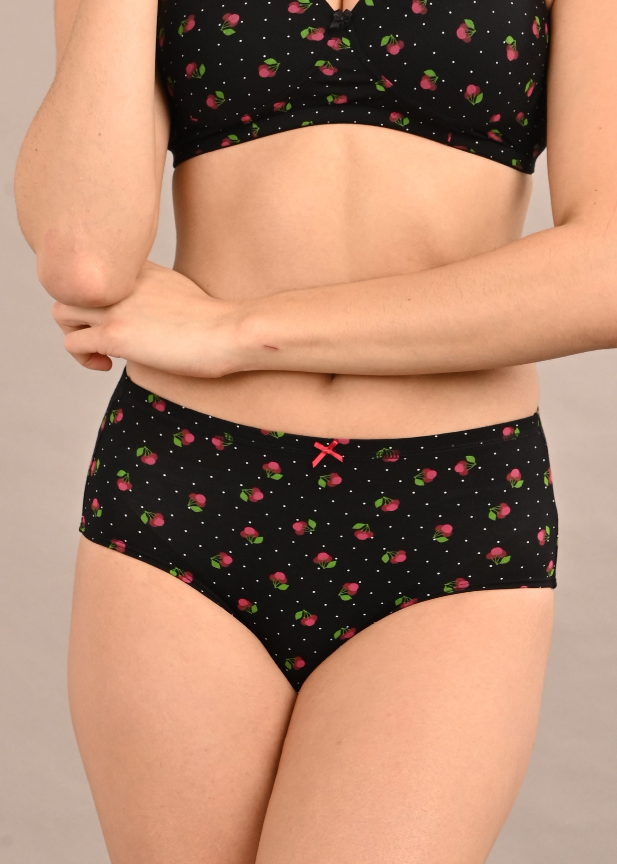 JULIA :Inner Elastic Comfy Forward Printed Panty