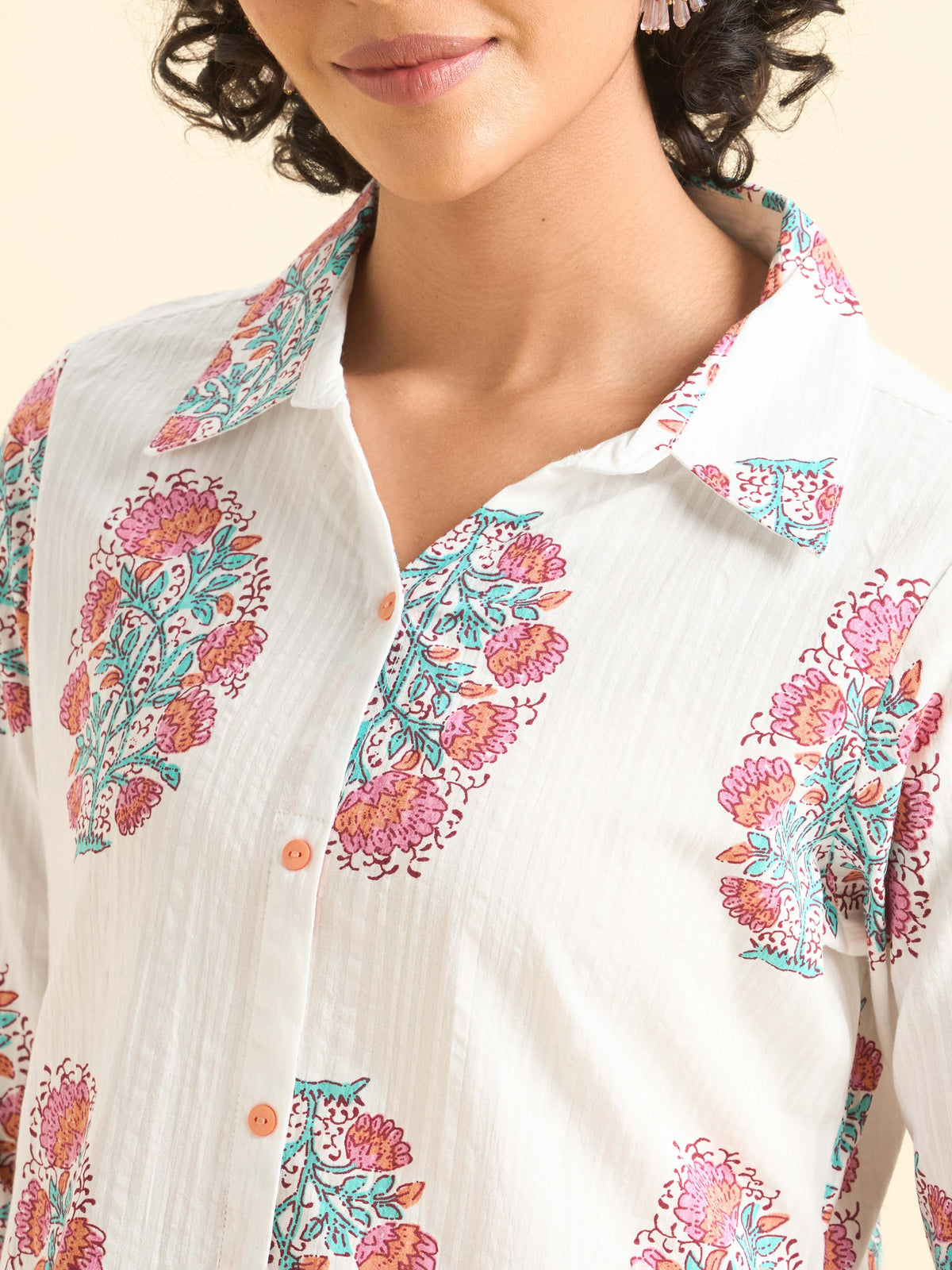 White Multi Colour Cotton Seer Sucker  Printed Kurti
