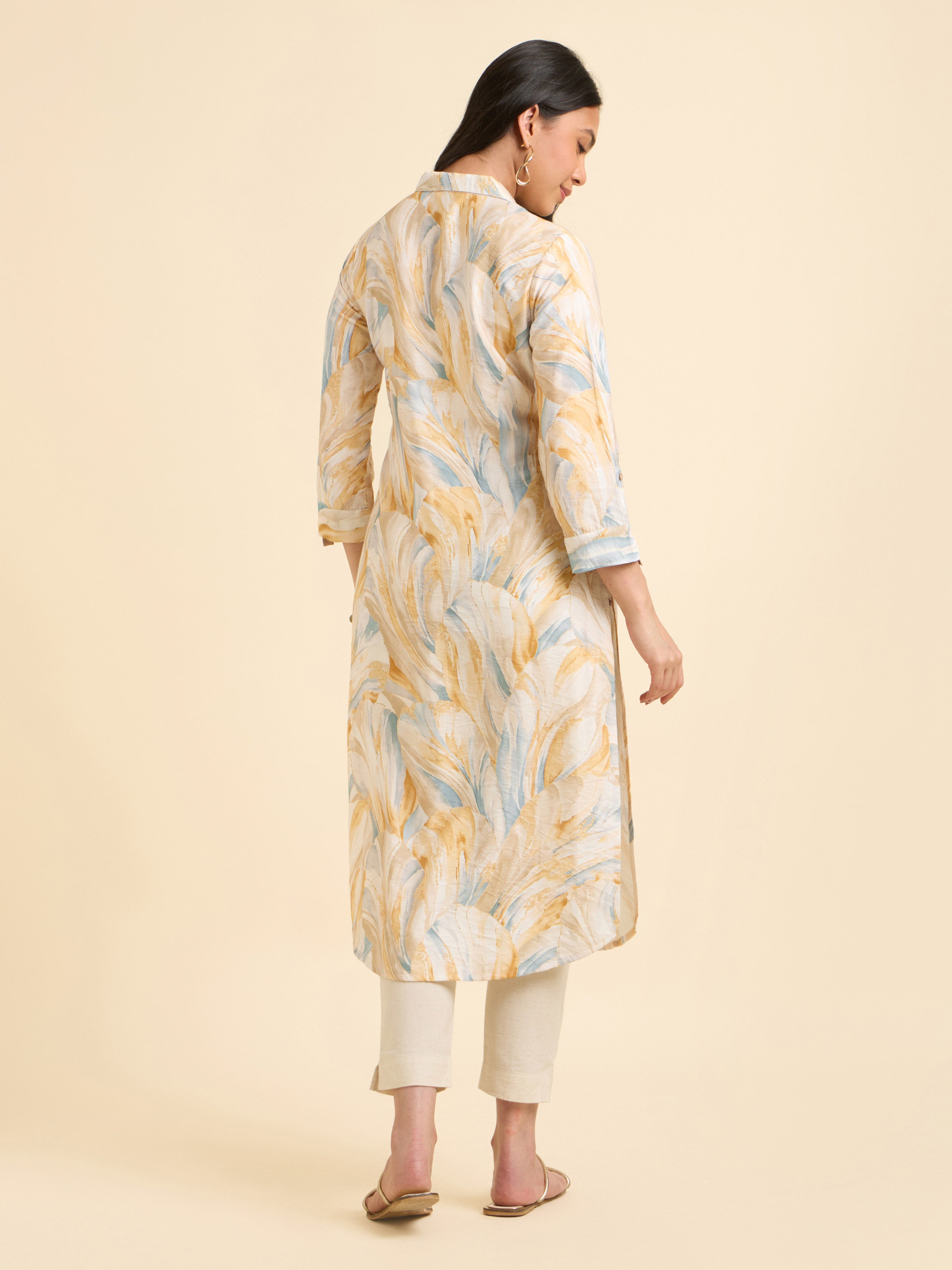 White Multi Colour Poly Viscose Printed Kurti With Curved Hem