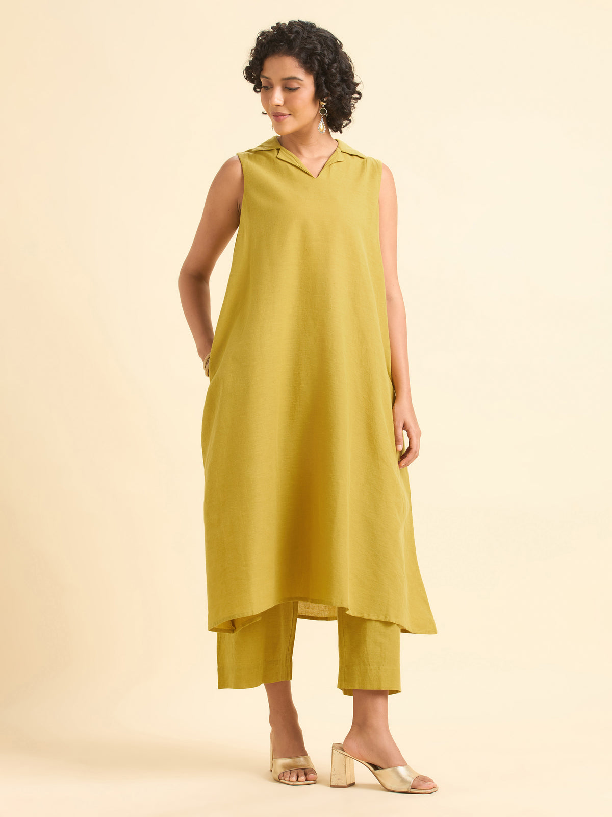 Yellow Cotton Flax Plain Relaxed  Fit Kurti Set