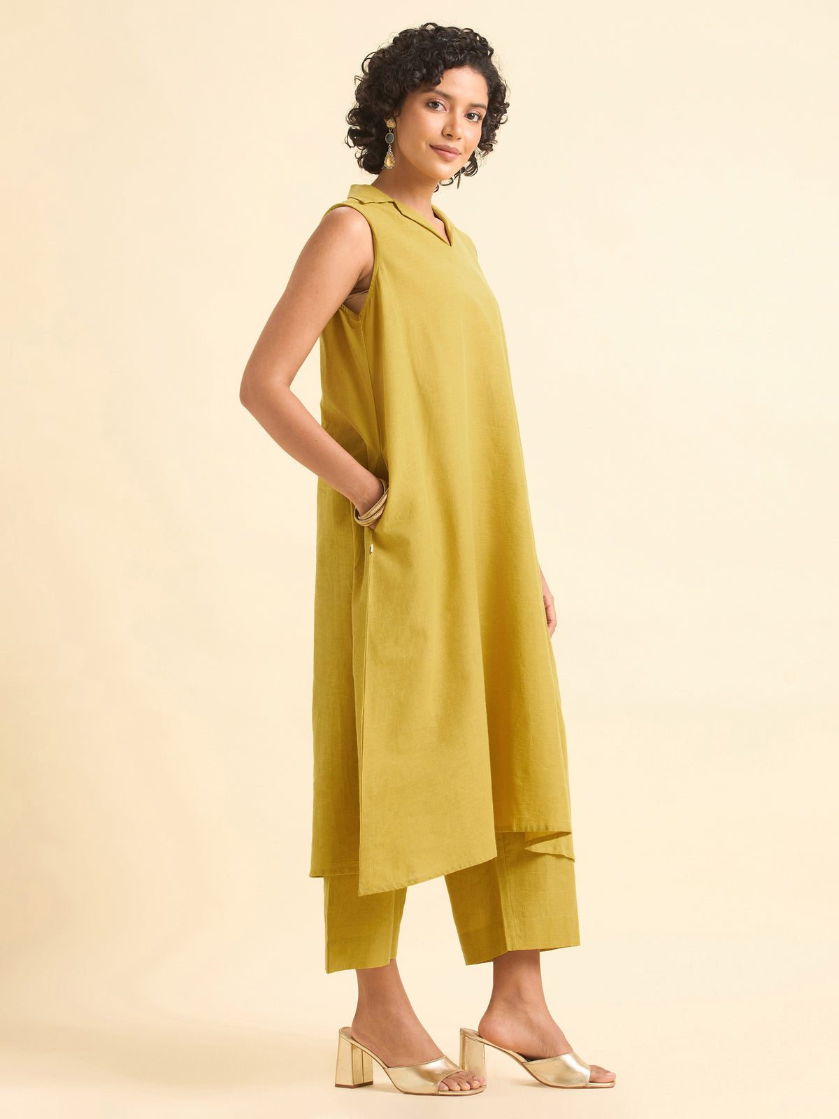 Yellow Cotton Flax Plain Relaxed  Fit Kurti Set